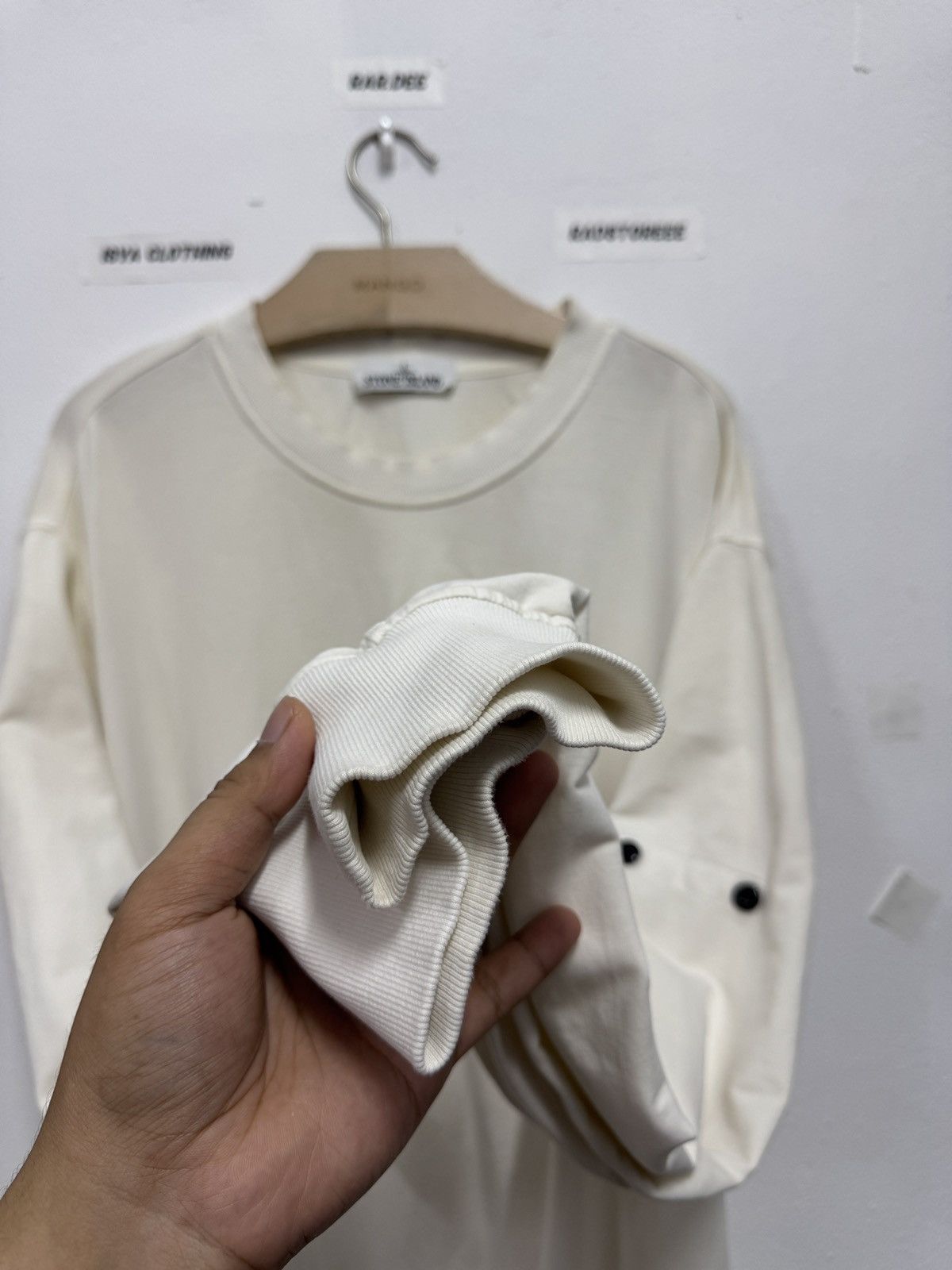 Stone Island Stone Island Airism Sweatshirt (Missing Patches) Size US XL / EU 56 / 4 - 3 Thumbnail