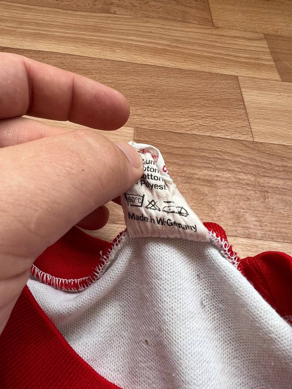 Vintage ULTRA RARE! 1975 SWITZERLAND #13 MATCH WORN ADIDAS JERSEY L Size US L / EU 52-54 / 3 - 8 Thumbnail