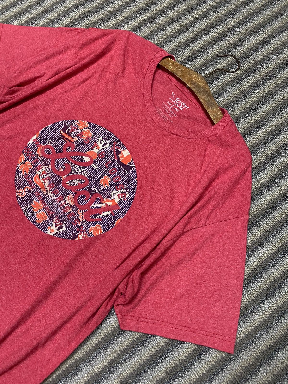 Lost Enterprises Fast & loose LOST TSHIRT Size US L / EU 52-54 / 3 - 4 Thumbnail