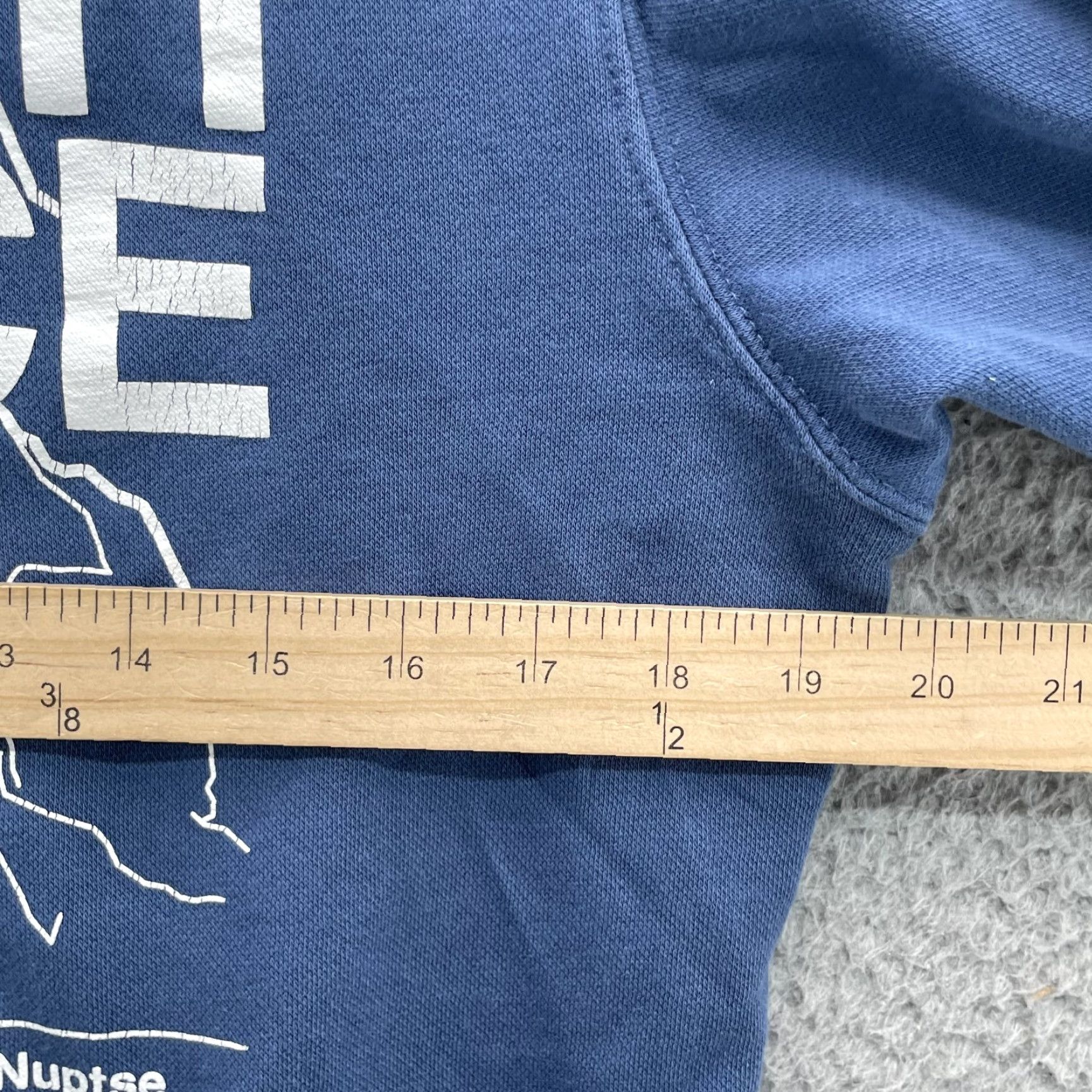 The North Face The North Face Hoodie Men’s Small Gorpcore Travel Hike Outdoor Streetwear Mountains Shirt N/A Size US S / EU 44-46 / 1 - 6 Thumbnail
