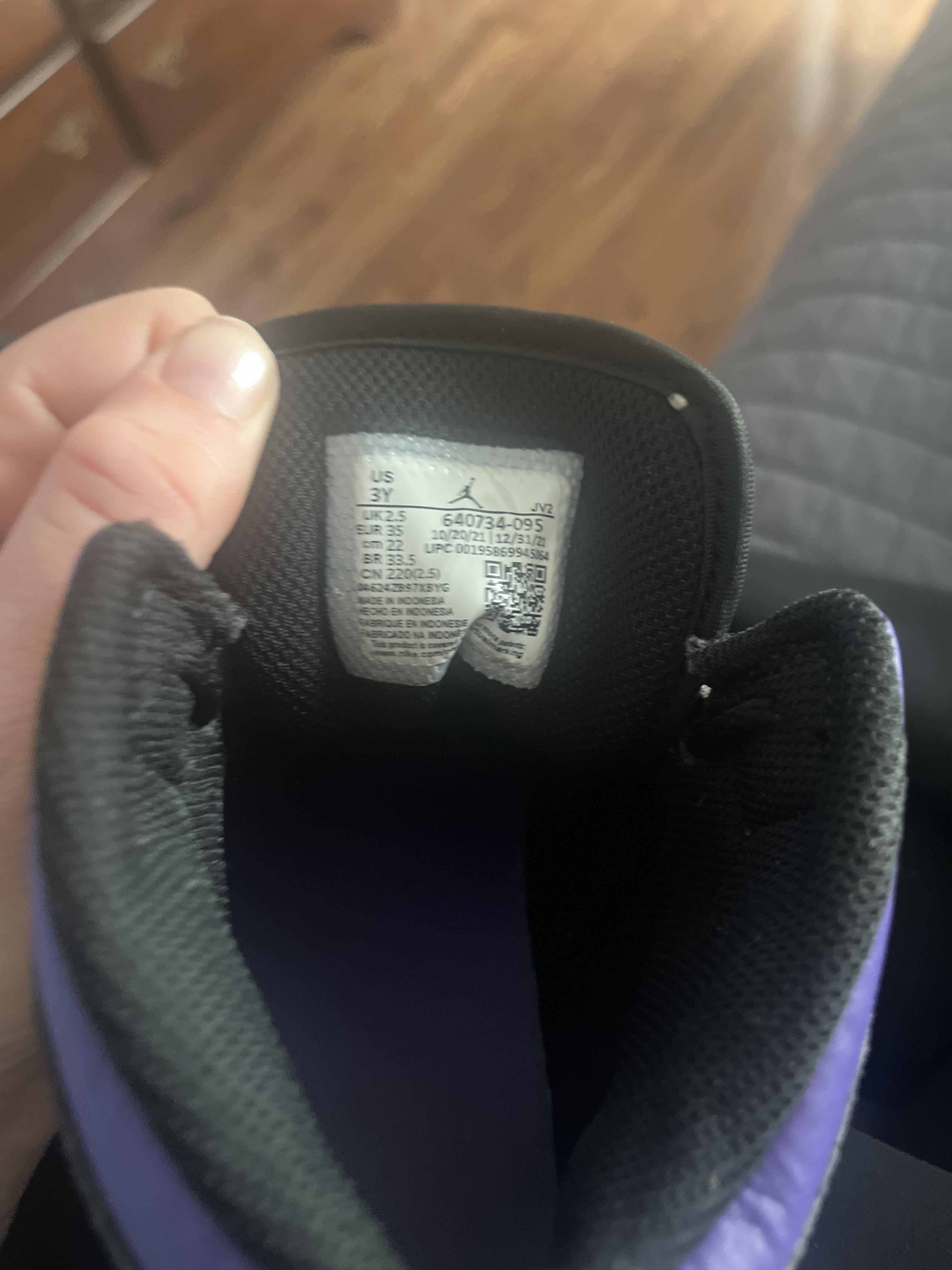 Jordan Brand Jordan 1 Mid Size US 5 / EU 37 - 5 Thumbnail