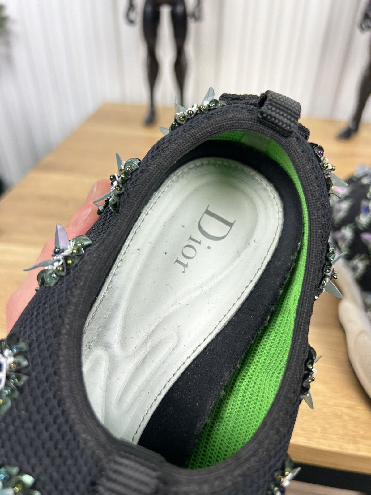 Dior Christian Dior Mesh Embellished sneaker Size US 6 / IT 36 - 17 Thumbnail