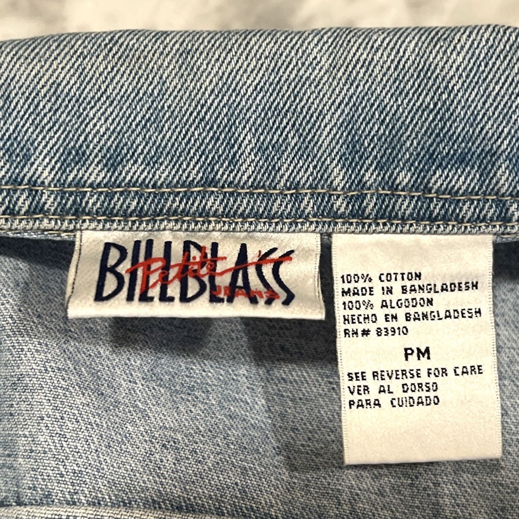 Bill Blass VINTAGE Bill Blass Denim Jacket Women’s PM Button pocket Collared Short Sleeve Motorcycle Jacket Bills Blass Blue Jean Size 32" / US 10 / IT 46 - 5 Thumbnail
