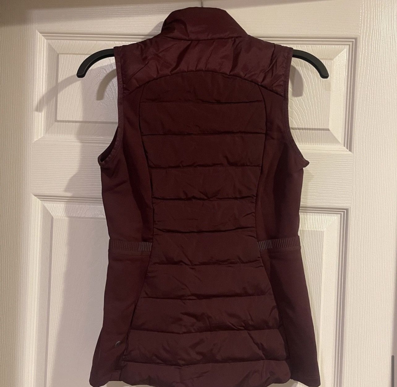 Lululemon Lululemon down for it all vest NWT in cassis size 4 avail Size S / US 4 / IT 40 - 9 Thumbnail
