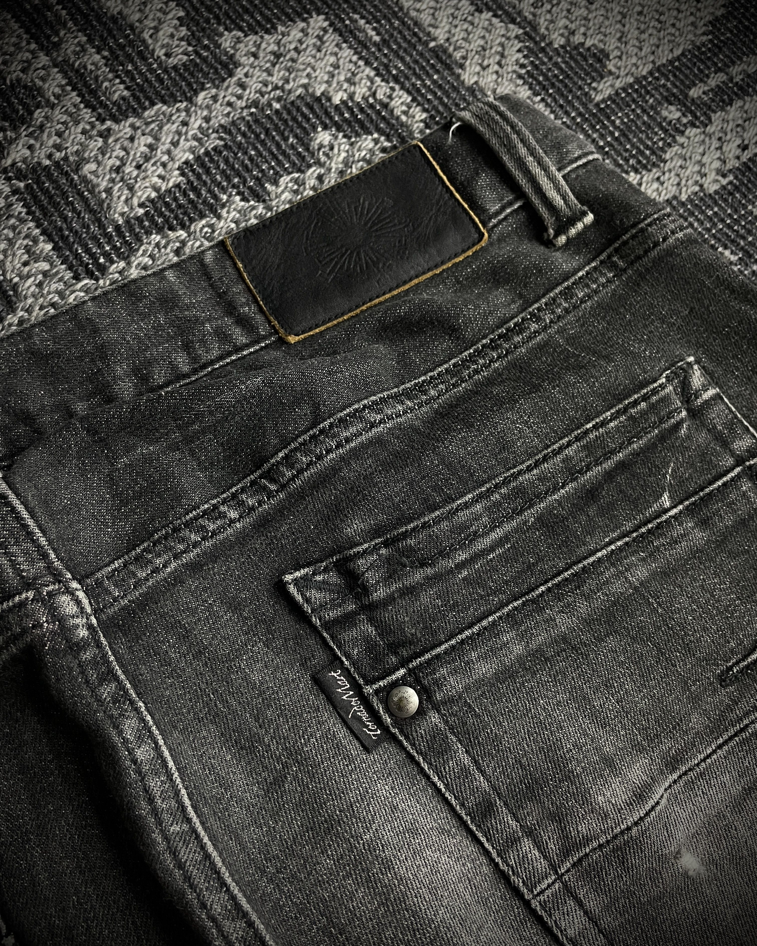 Tornado Mart Tornado Mart Black Whiskered Faded Flared Denim Size US 33 - 10 Thumbnail