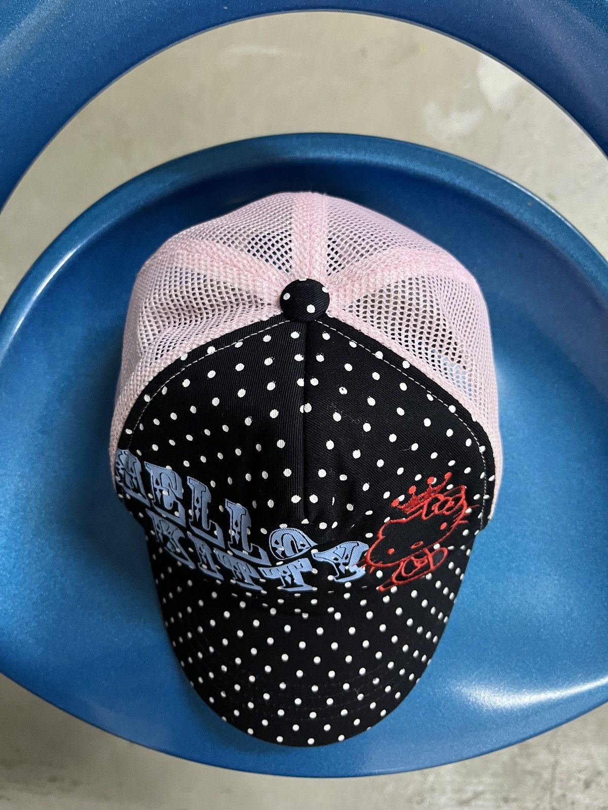 Cartoon Network RARE VINTAGE HELLO KITTY BY SANRIO TRUCKER SNAPBACK Size ONE SIZE - 4 Thumbnail