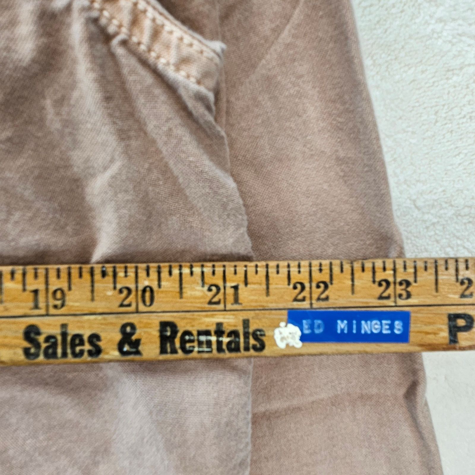 Nike NIKE MEN'S MEDIUM ACG-STYLE BUTTON DOWN OXFORD SHIRT TAN Size US M / EU 48-50 / 2 - 5 Thumbnail