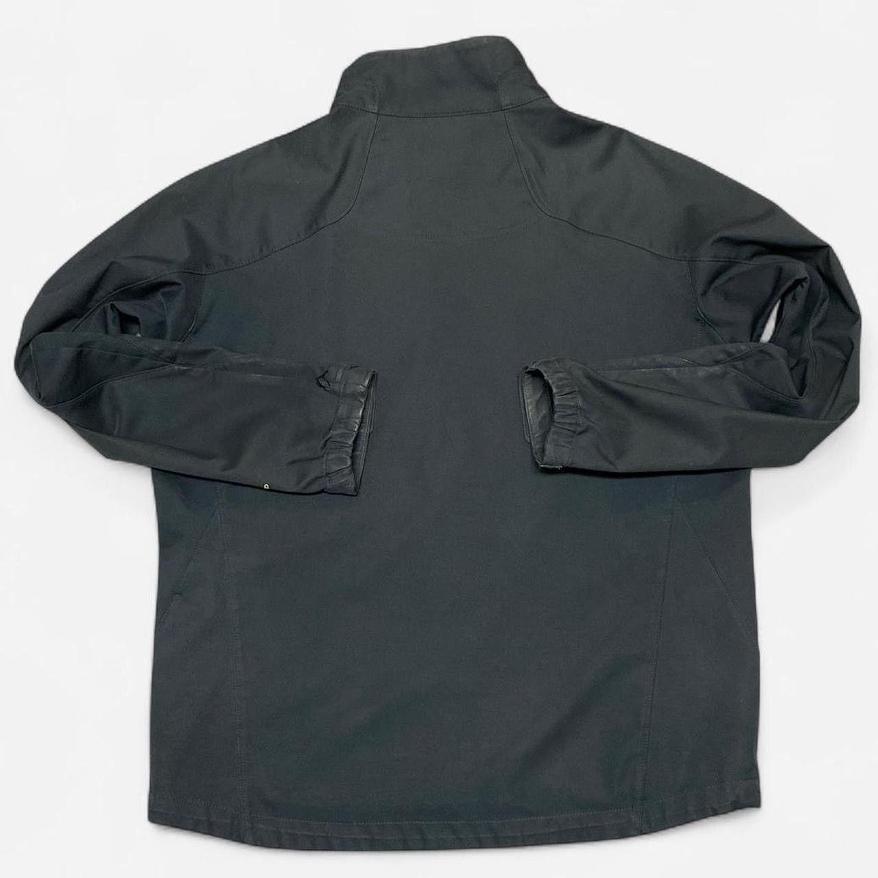 Columbia Y2K Columbia light jacket in Charcoal grey w green accents Size US L / EU 52-54 / 3 - 7 Thumbnail