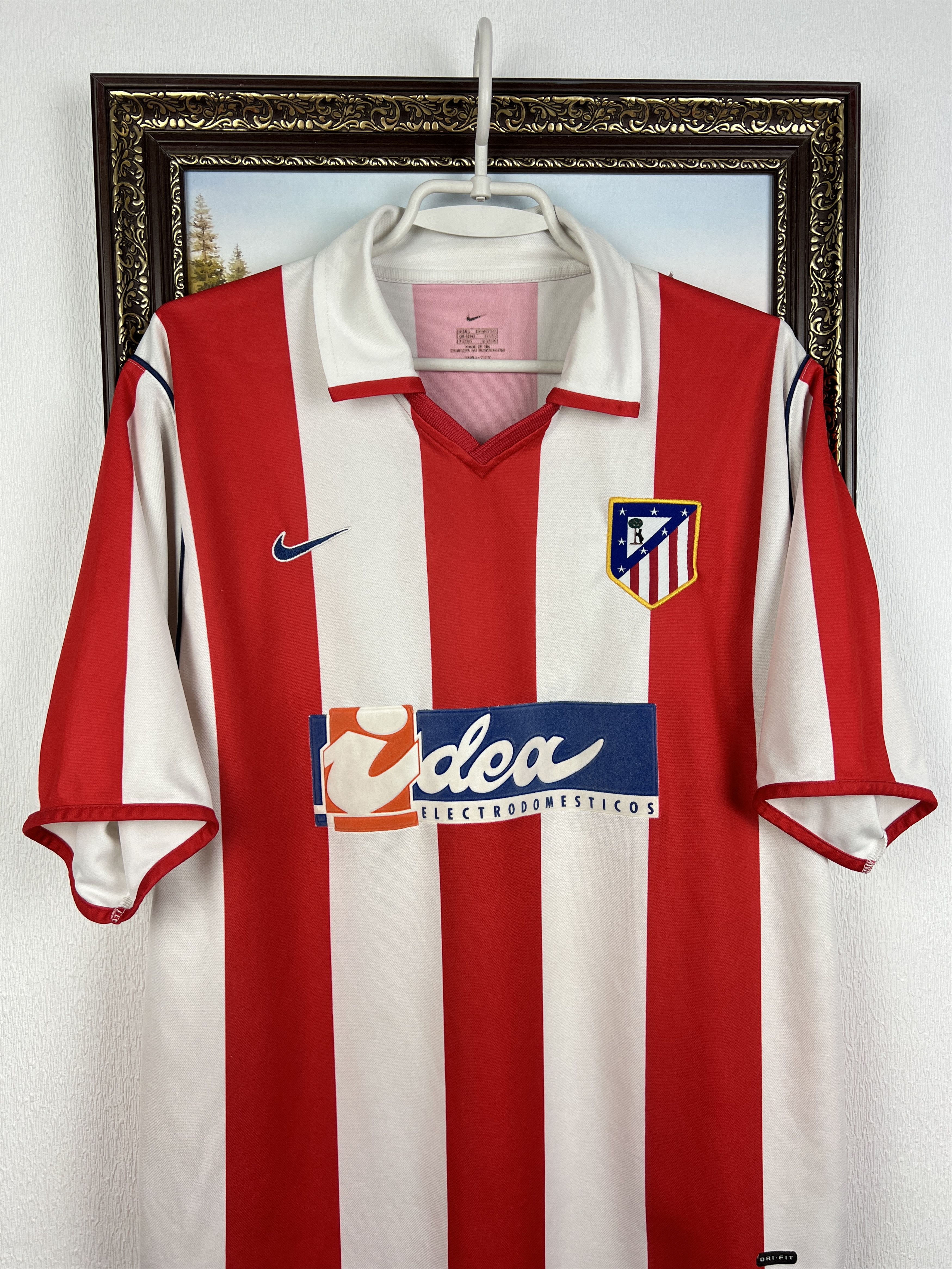 Nike Atletico Madrid Home football shirt Soccer Jersey Trikot Size US L / EU 52-54 / 3 - 2 Thumbnail