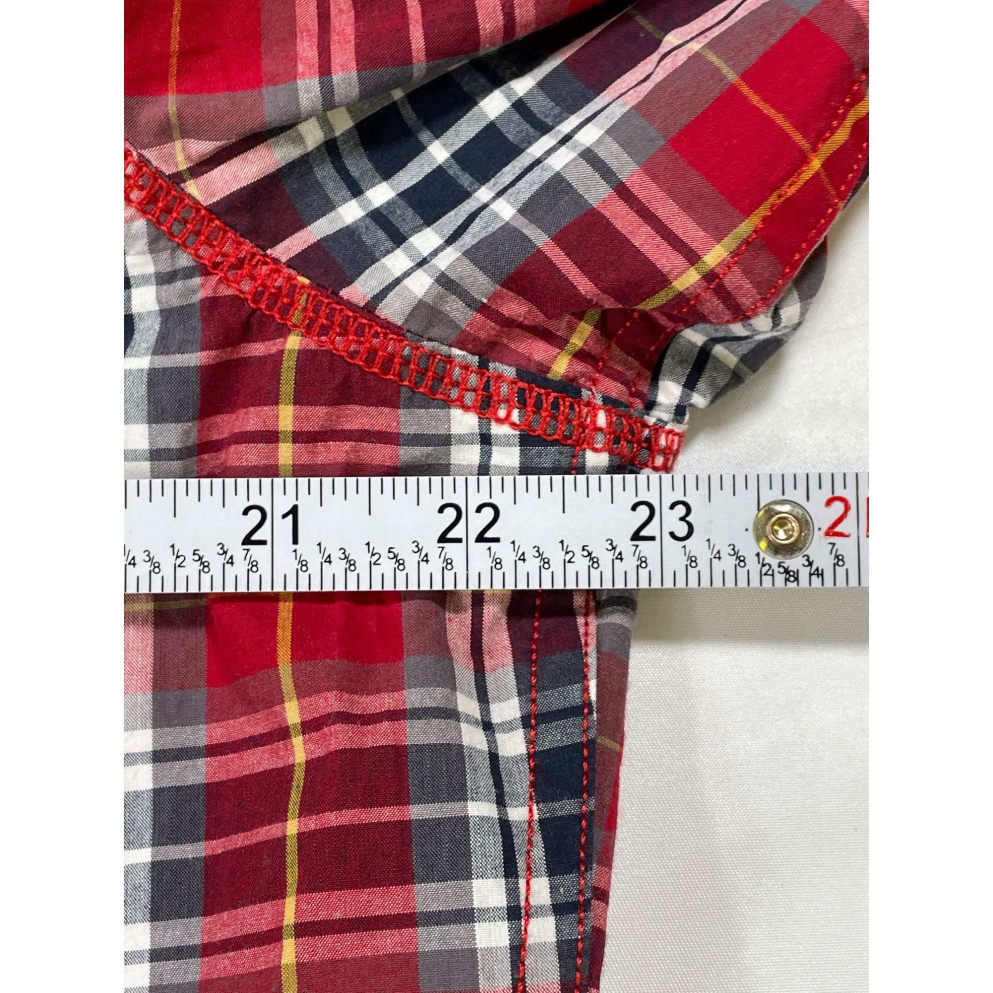 Urban Pipeline Urban pipeline SKU 7636 Red Plaid Long Sleeve Button Up Shir Size US L / EU 52-54 / 3 - 4 Thumbnail