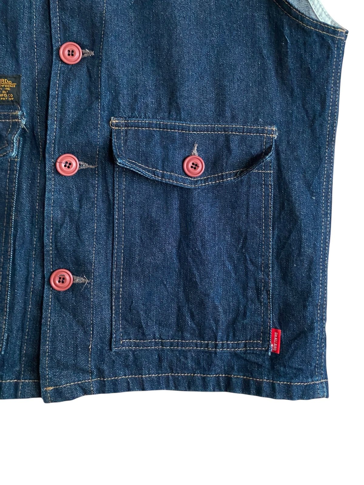 Japanese Brand Vintage Japanese Brand Small Birds Denim Vests 2000s Size US L / EU 52-54 / 3 - 4 Thumbnail