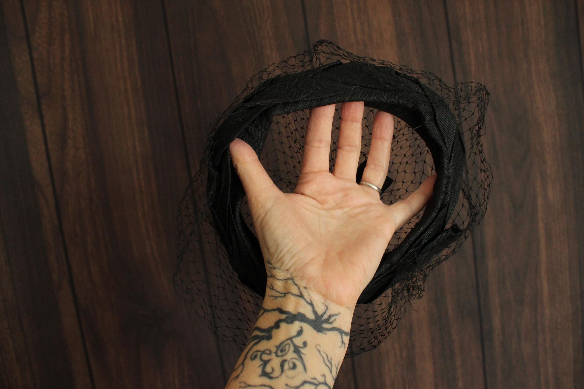 Vintage Vintage 1950s Hat, Black Silk Fascinator With Veil, Milliner Size ONE SIZE - 10 Thumbnail