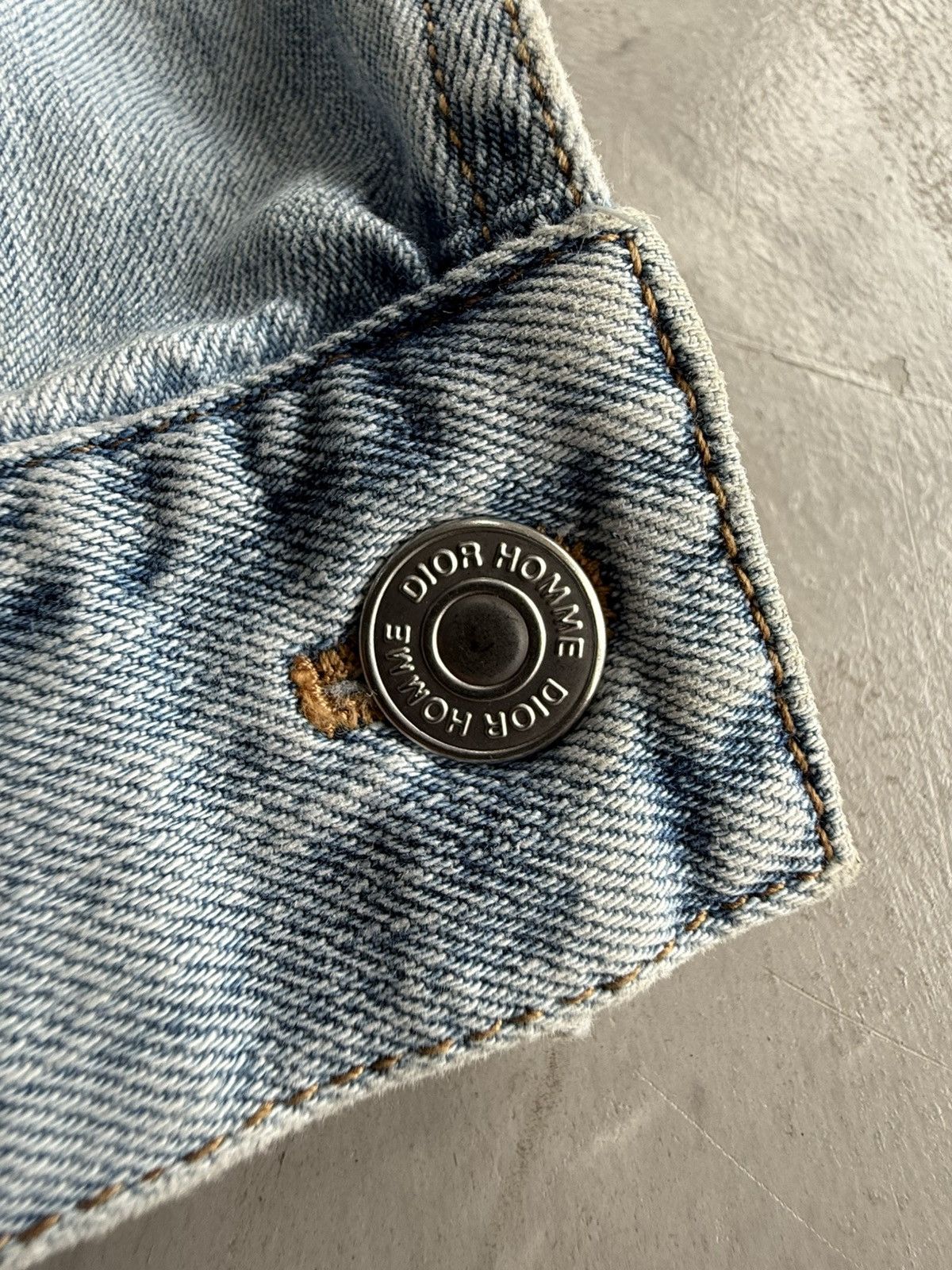 Dior Dior Homme 2016 Floral Patch Denim Jacket Size US S / EU 44-46 / 1 - 11 Thumbnail