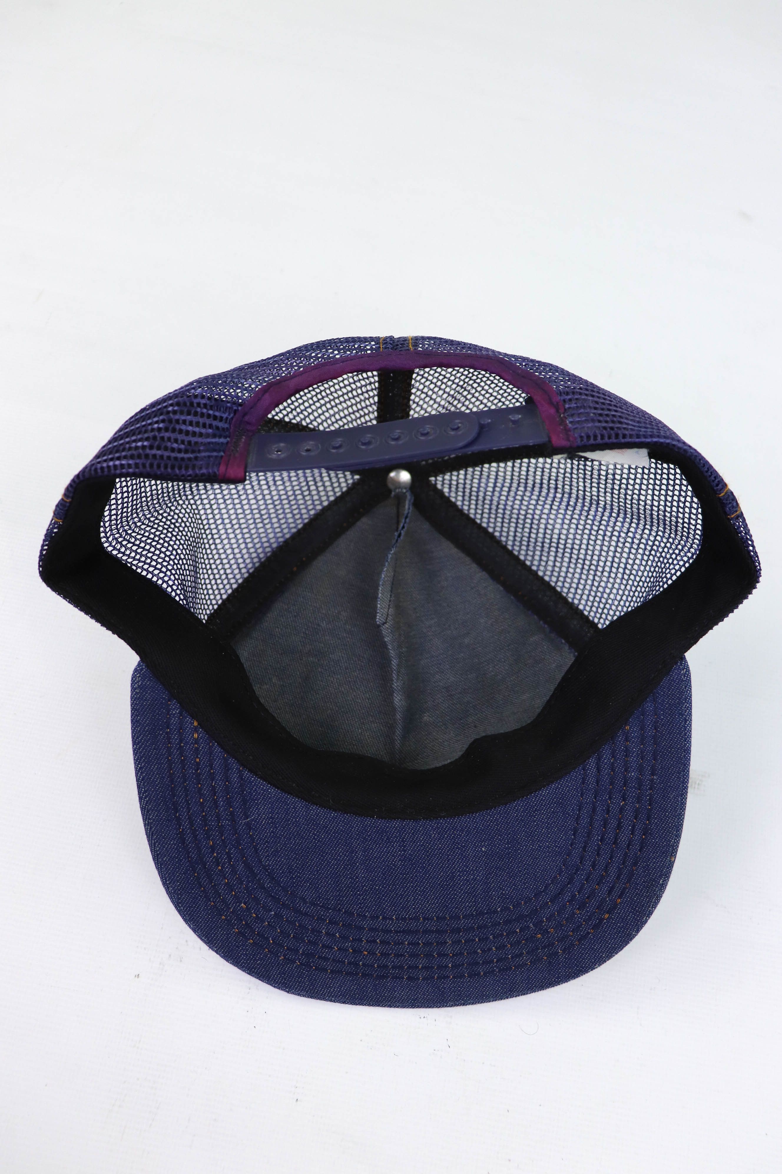 Vintage Asten Fabrics Yin Yang Made in USA Vintage Blue Trucker Cap Size ONE SIZE - 8 Thumbnail