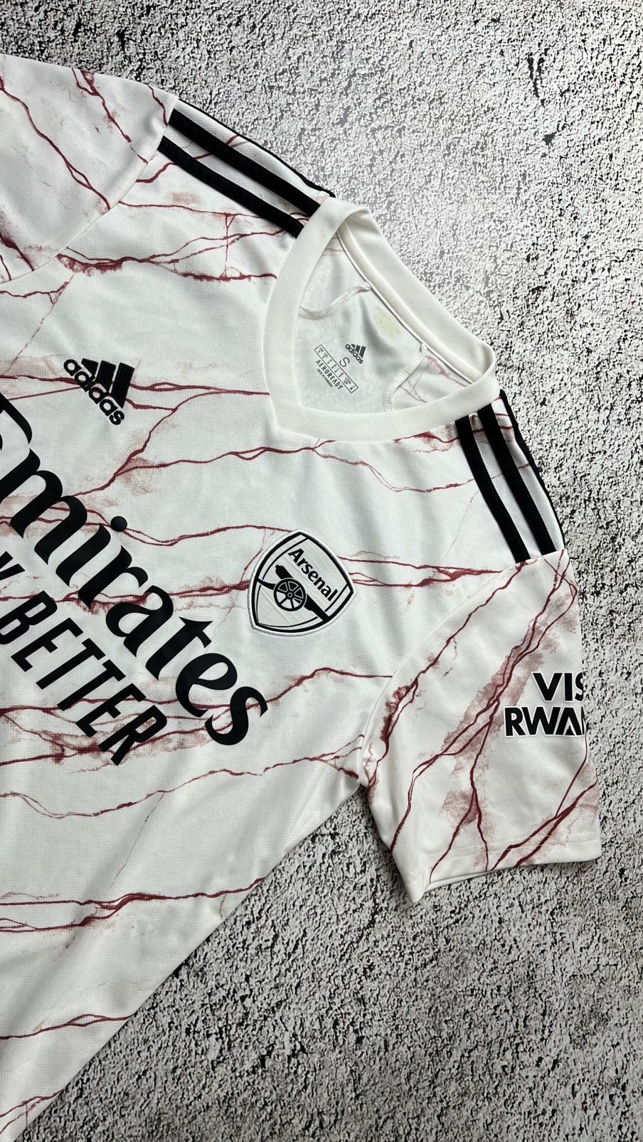 Adidas 2020-2021 Manchester united adidas jersey Size US S / EU 44-46 / 1 - 2 Thumbnail