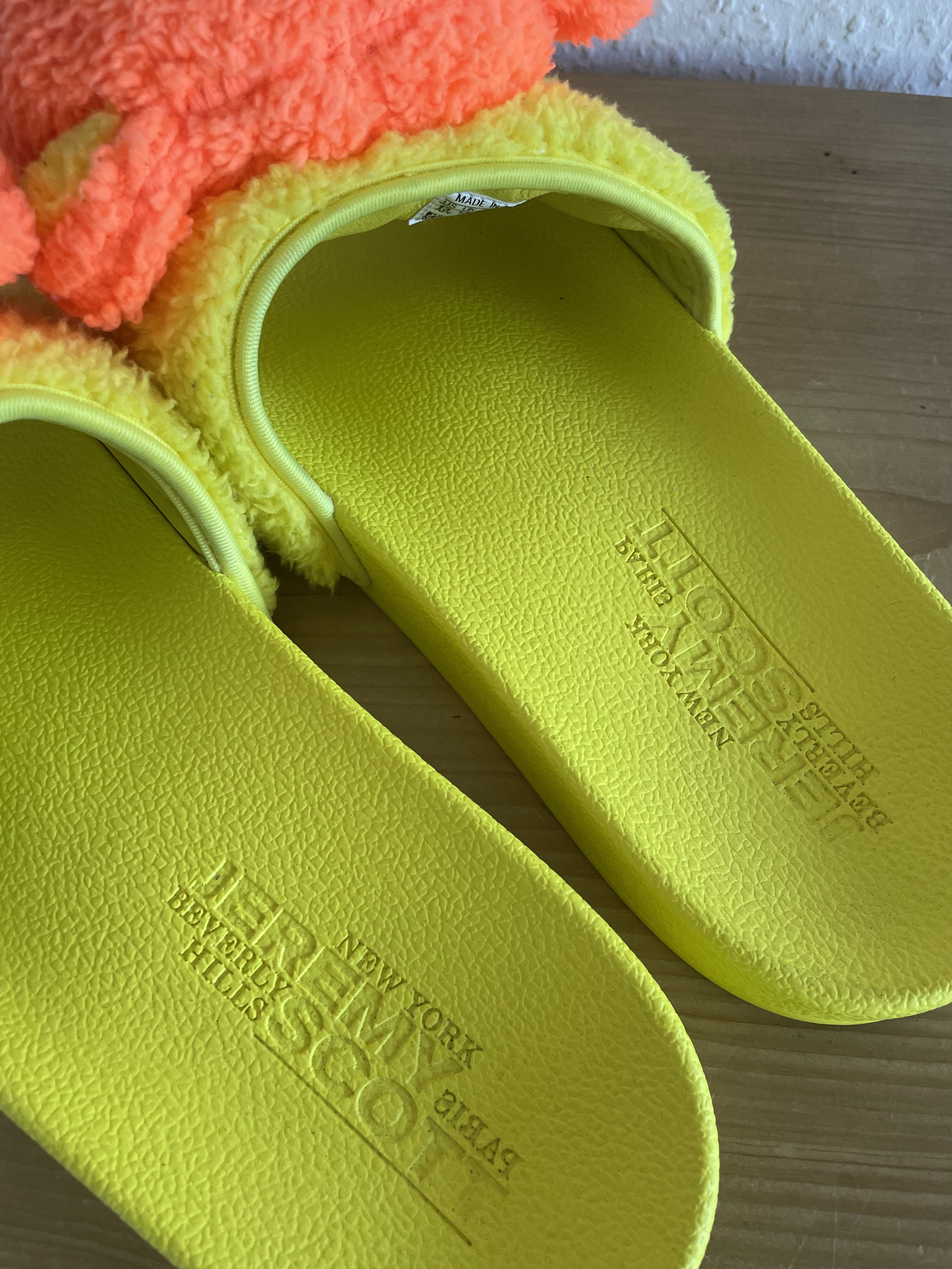 Adidas × Jeremy Scott Adilette Teddy Bear Slides Neon Size US 13 / EU 46 - 6 Thumbnail