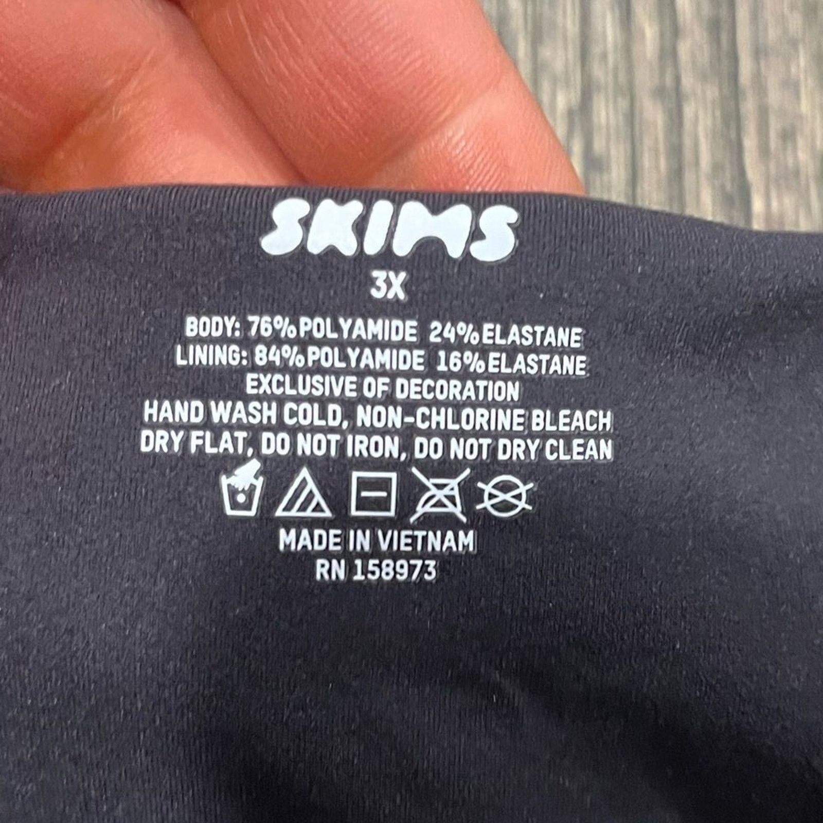 SKIMS NWT Skims Fits Everybody Bandue Stretch Onyx Size 3X Size ONE SIZE - 3 Thumbnail