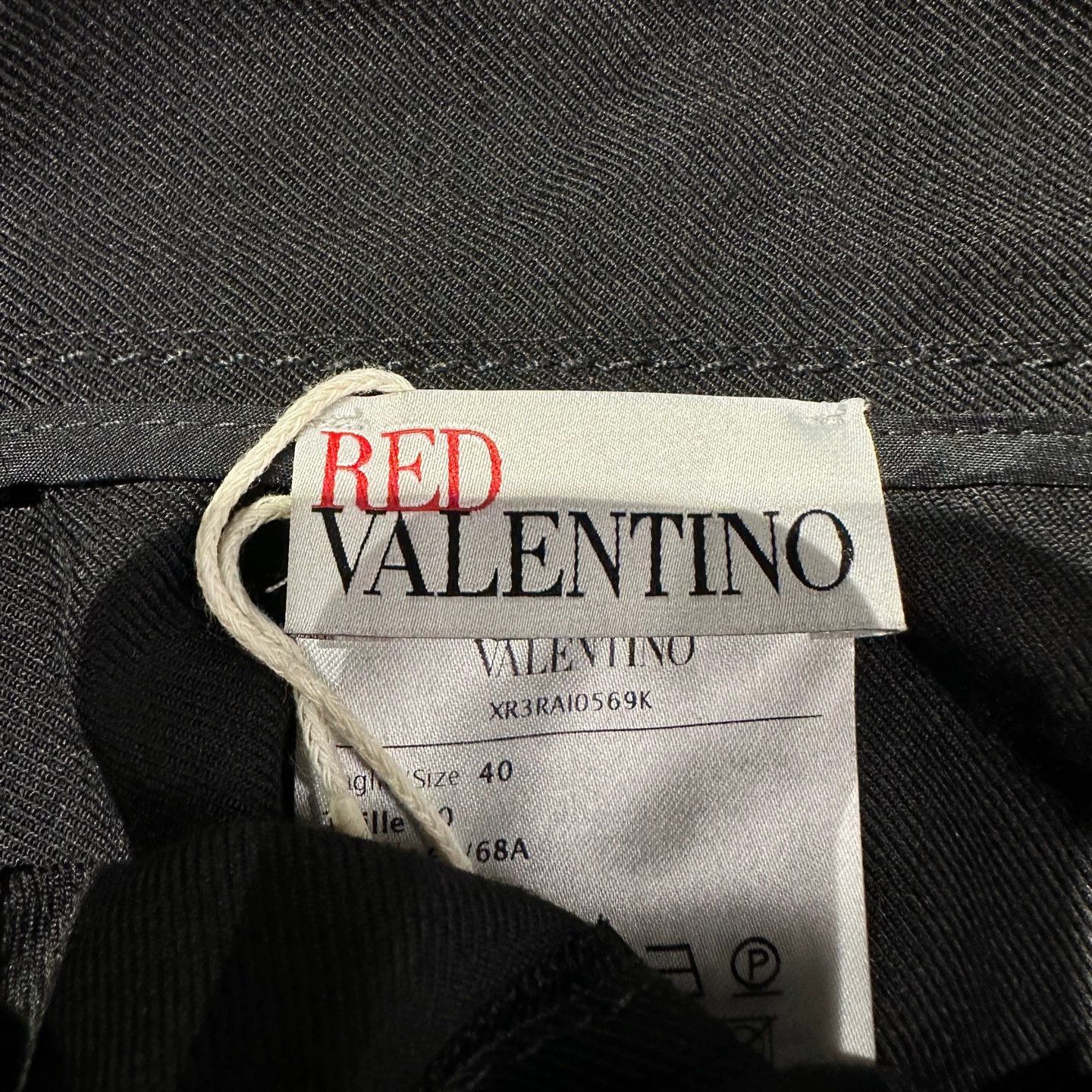 Valentino Valentino mermaid gold button skirt 40 polyester Size 27" / US 4 / IT 40 - 3 Thumbnail