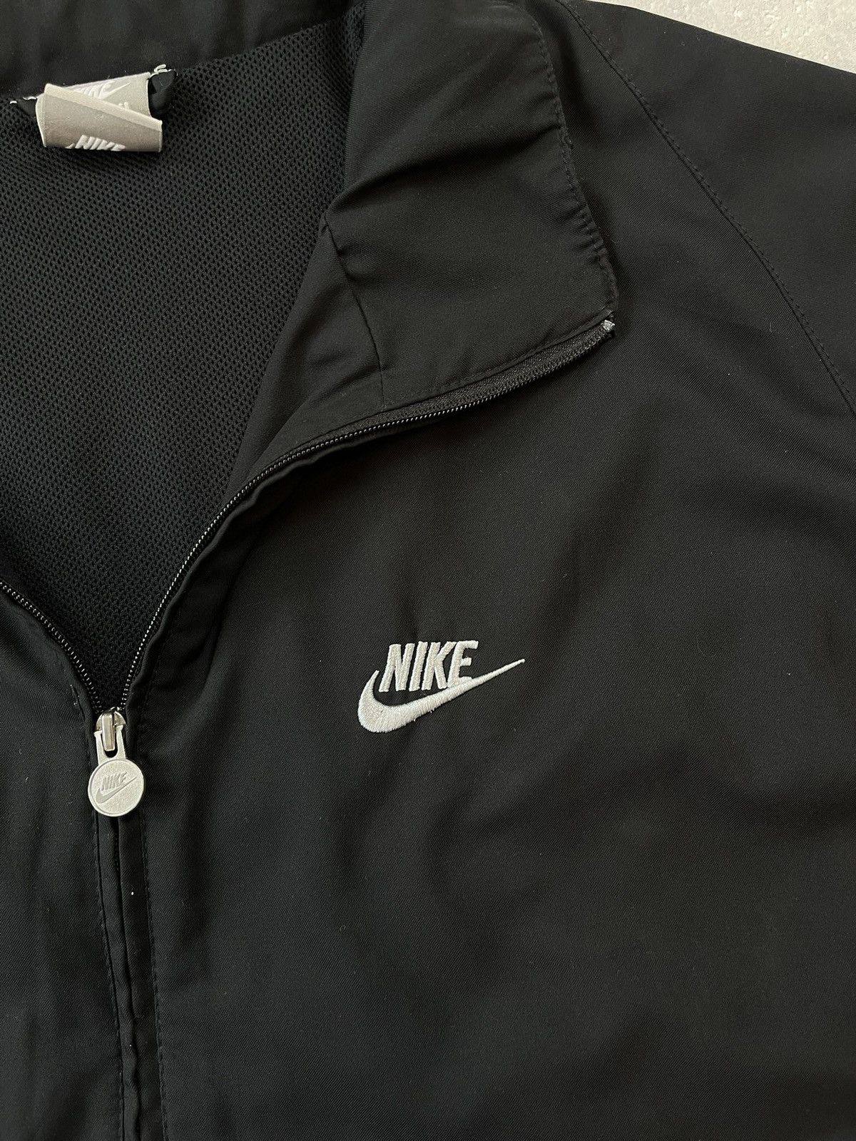 Nike × Vintage 00s Nike Retro Logo Vintage Y2K Oversized Windbreaker Jacket Size US XL / EU 56 / 4 - 2 Thumbnail