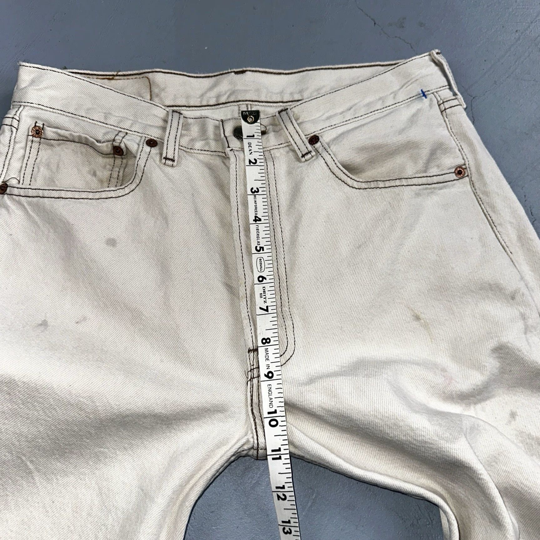 Levi's VINTAGE Levi's 501 Jeans 90s USA Straight Men 32x34 Ivory Cotton Denim Stained Size US 32 / EU 48 - 7 Thumbnail