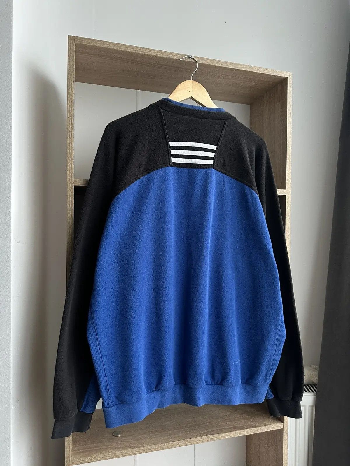 Adidas × Vintage Vintage Adidas Sweatshirt Center Logo Size US XL / EU 56 / 4 - 12 Thumbnail
