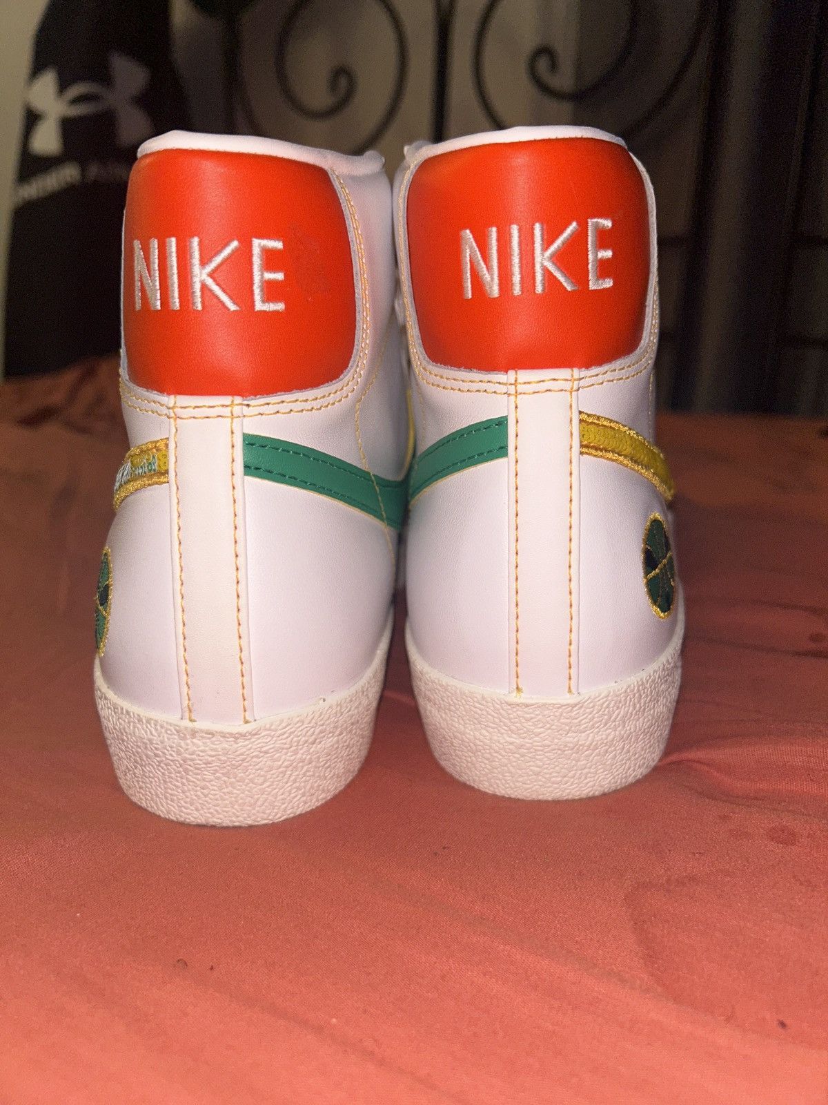 Nike Nike Blazer Mid 77’ Vintage Roswell Rayguns Size US 9.5 / EU 42-43 - 4 Thumbnail