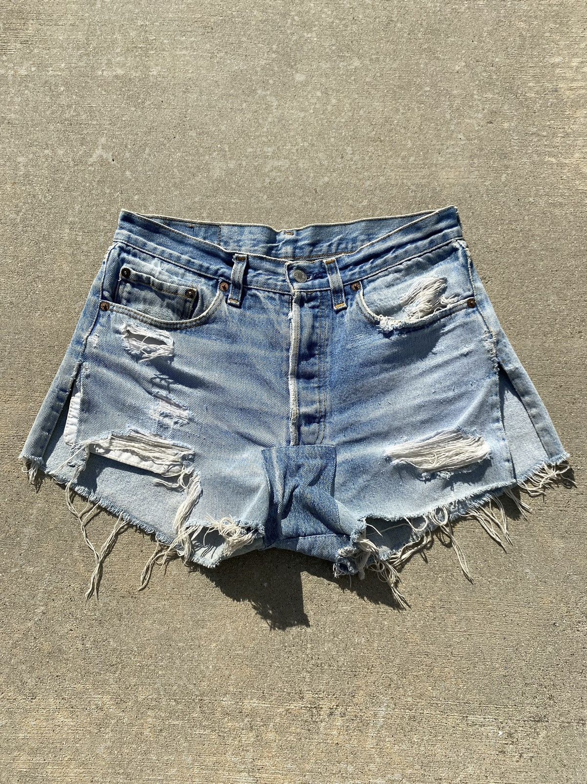 Levi's × Vintage VINTAGE Levi’s Cut Short Shorts Size 30" / US 8 / IT 44 - 1 Thumbnail