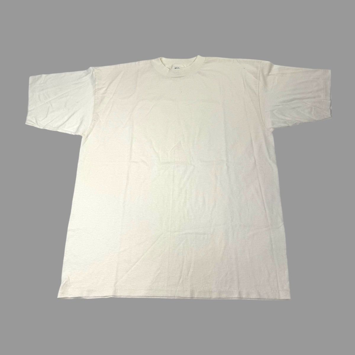 Vintage Vintage 1990s blank white tshirt Size US XL / EU 56 / 4 - 1 Thumbnail