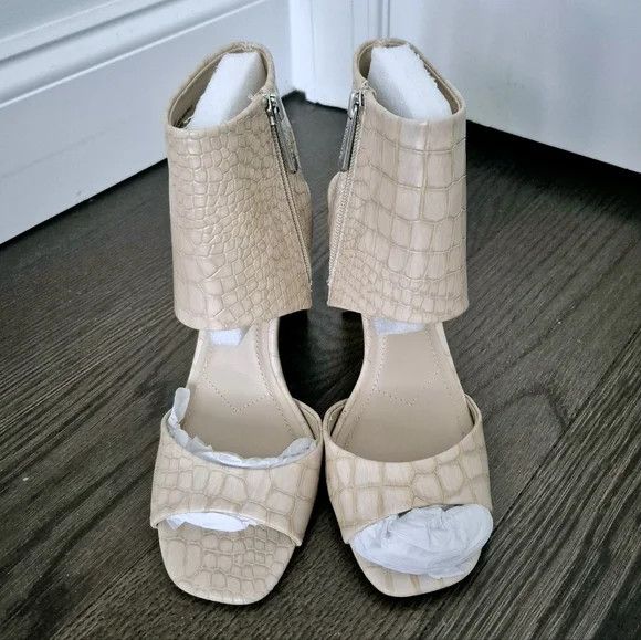 Vacation Charles by Charles David Gently Faux Leather Open-Toe Bootie Size US 8 / IT 38 - 9 Thumbnail