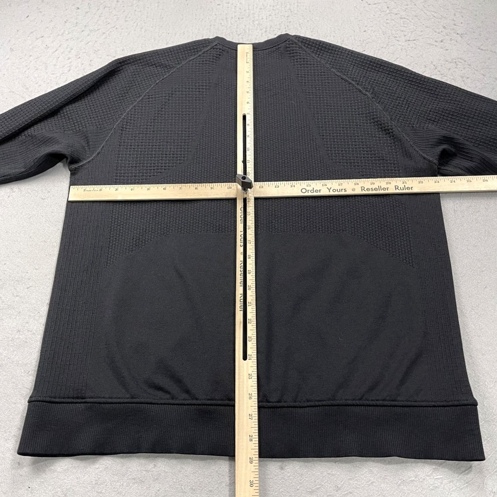 Lululemon Lululemon Sweatshirt Mens XL Black Engineered Warmth Crewneck Pullover Gym Size US XL / EU 56 / 4 - 5 Thumbnail