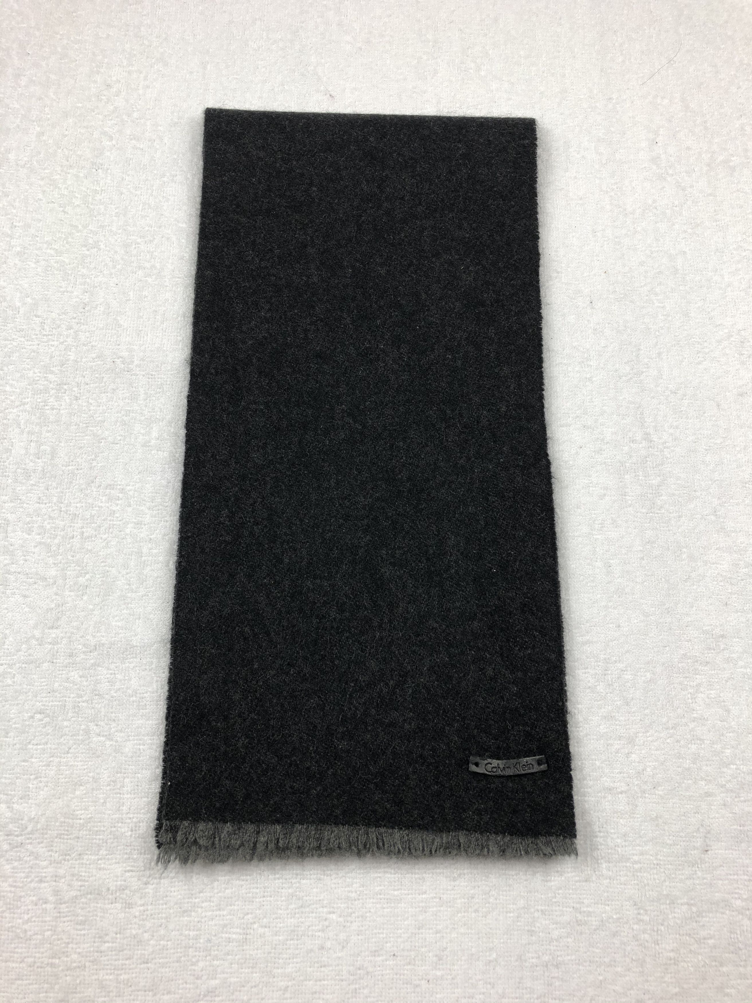 Calvin Klein Calvin Klein Scarf / Muffler / Neckwear Cashmere Size ONE SIZE - 6 Thumbnail