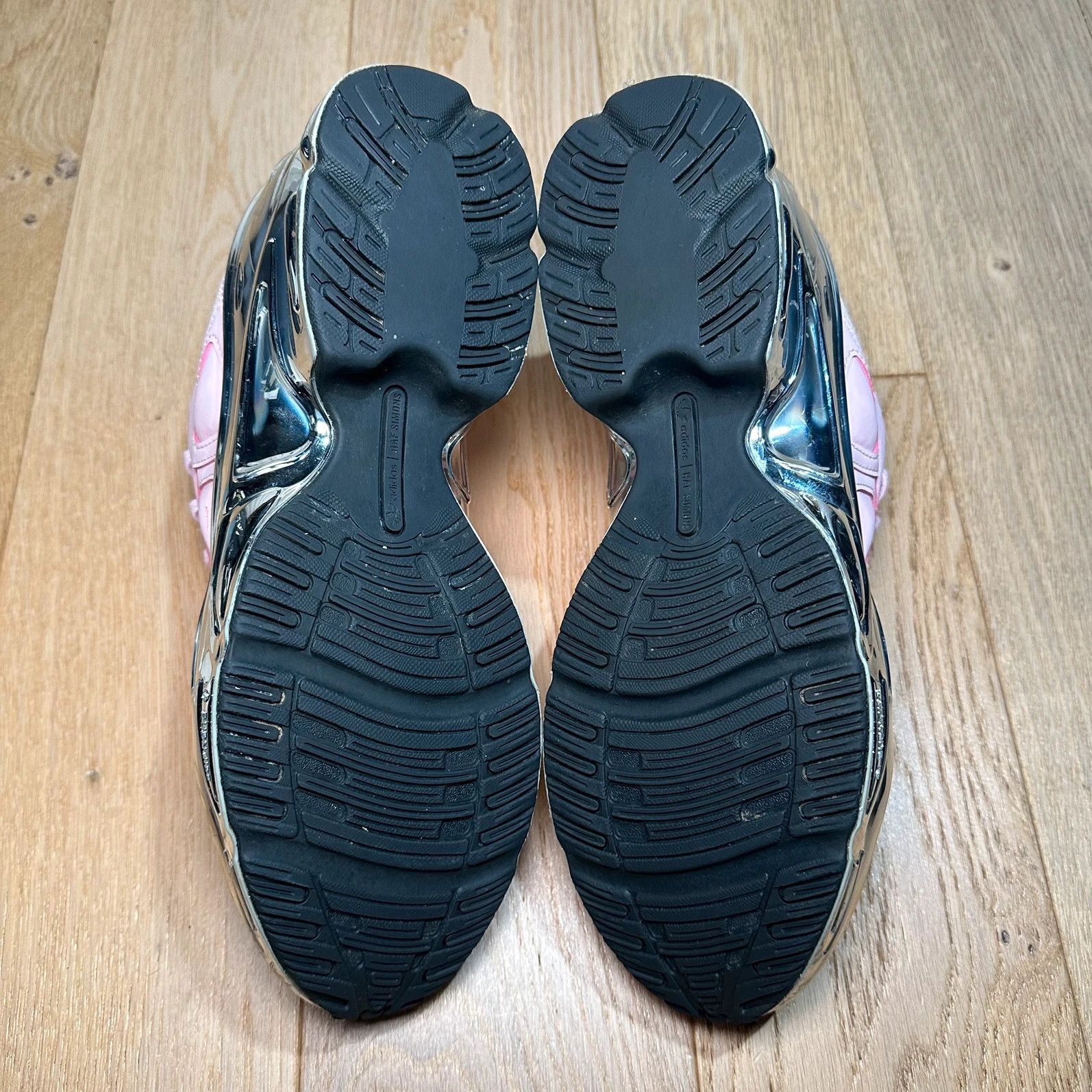 Raf Simons adidas Ozweego Raf Simons Clear Pink Silver Metallic Chrome Size US 12 / EU 45 - 6 Thumbnail