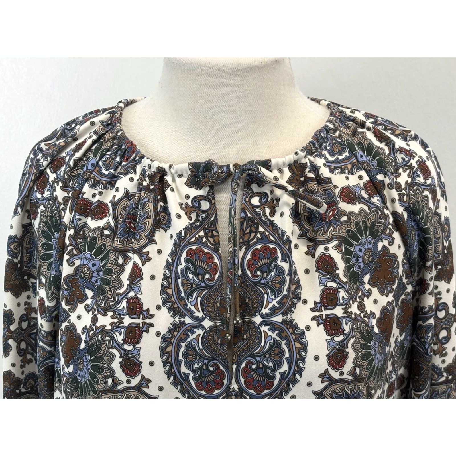 Veronica Beard VERONICA BEARD Women’s Solay Printed Blouse Top size 4 Boho Peasant Romantic Blouse Tunic Multicolor Balloon Sleeve Casual Party/Cocktail Womens Size S / US 4 / IT 40 - 5 Thumbnail