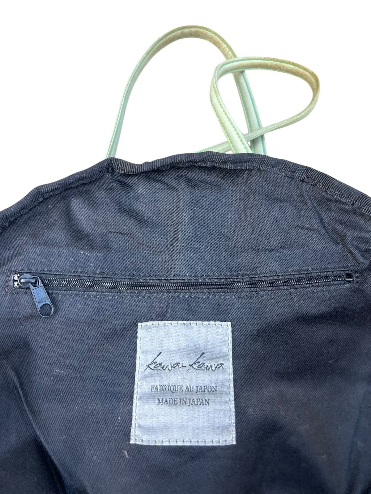 Yohji Yamamoto Kawa-Kawa Japan Patina Leather Round Shoulder Bag Size ONE SIZE - 18 Thumbnail