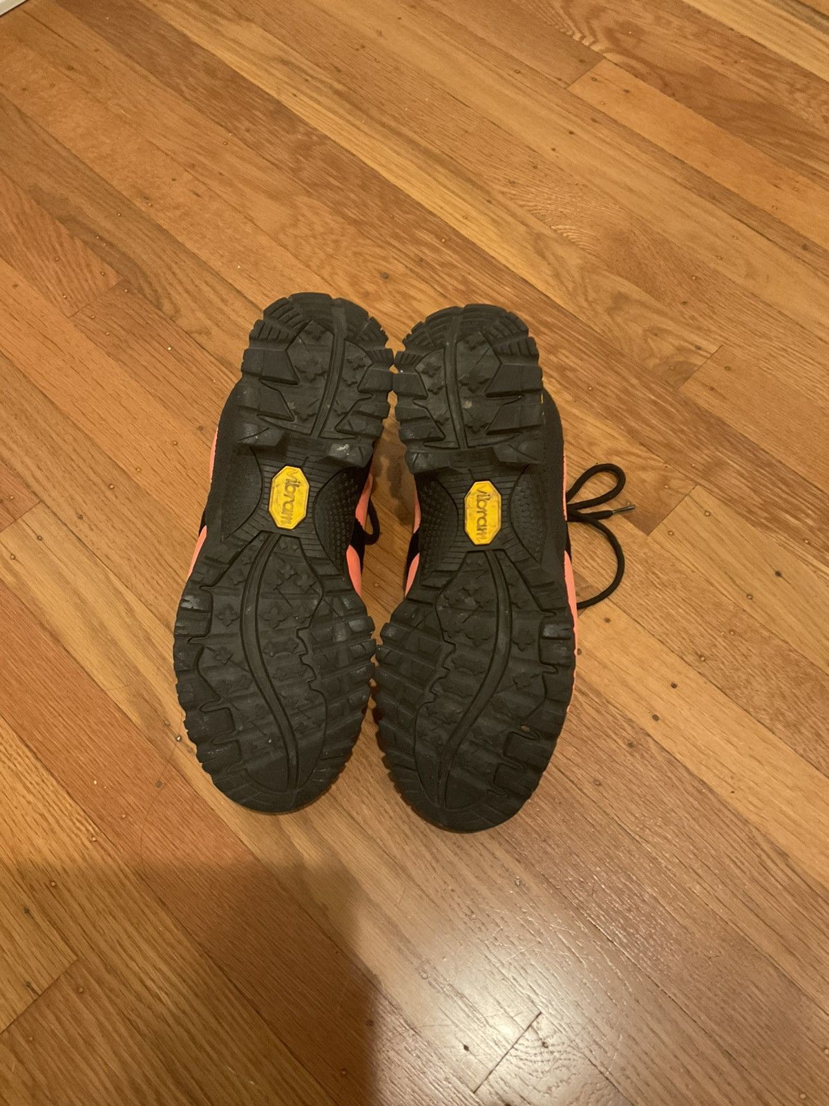 1017 ALYX 9SM × ROA Alyx Roa Low Top Hiking Shoe Size US 9.5 / EU 42-43 - 4 Thumbnail
