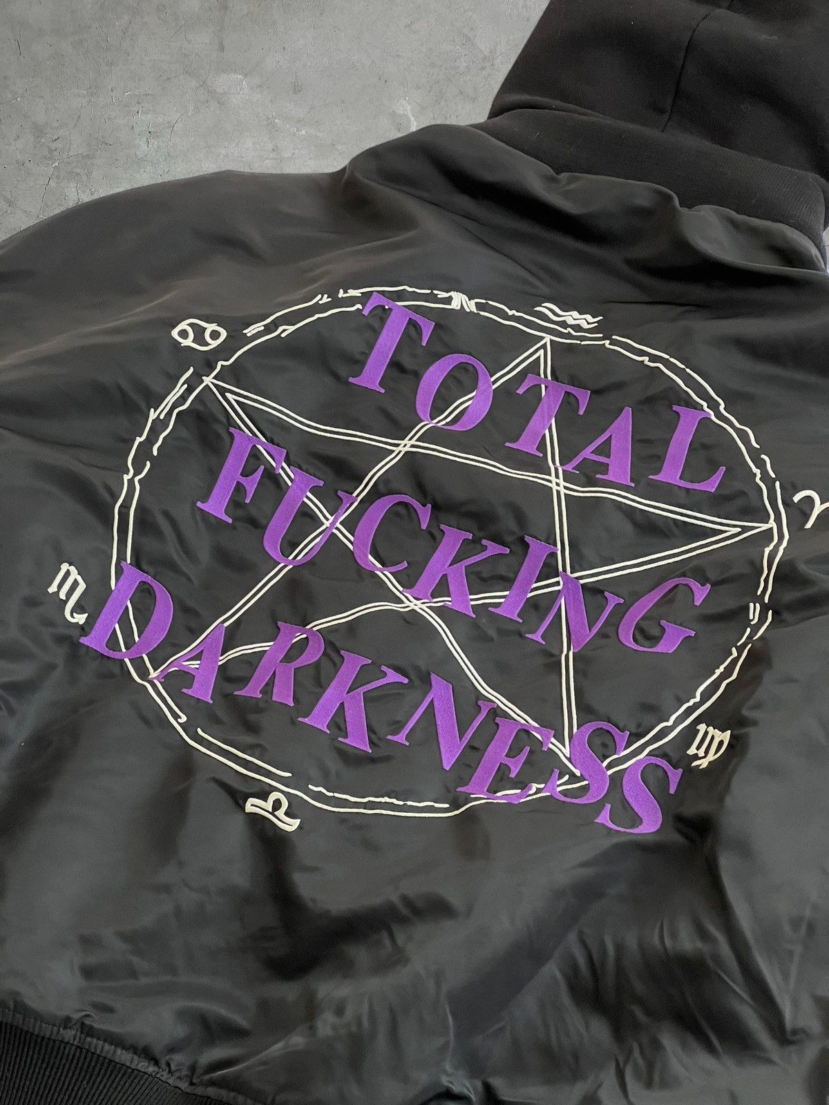 Vetements Vetements TFD Homme Bomber Jacket Size US L / EU 52-54 / 3 - 14 Thumbnail