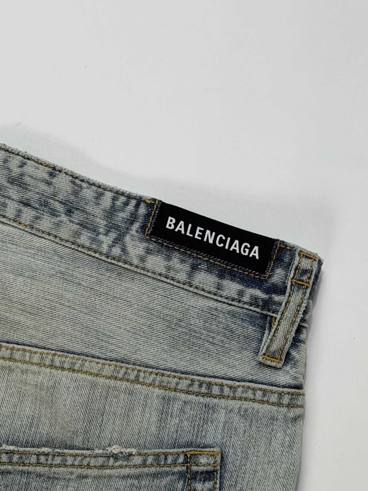 Balenciaga Balenciaga 50/50 Baggy & Flare Denim Pants Size US 30 / EU 46 - 7 Thumbnail