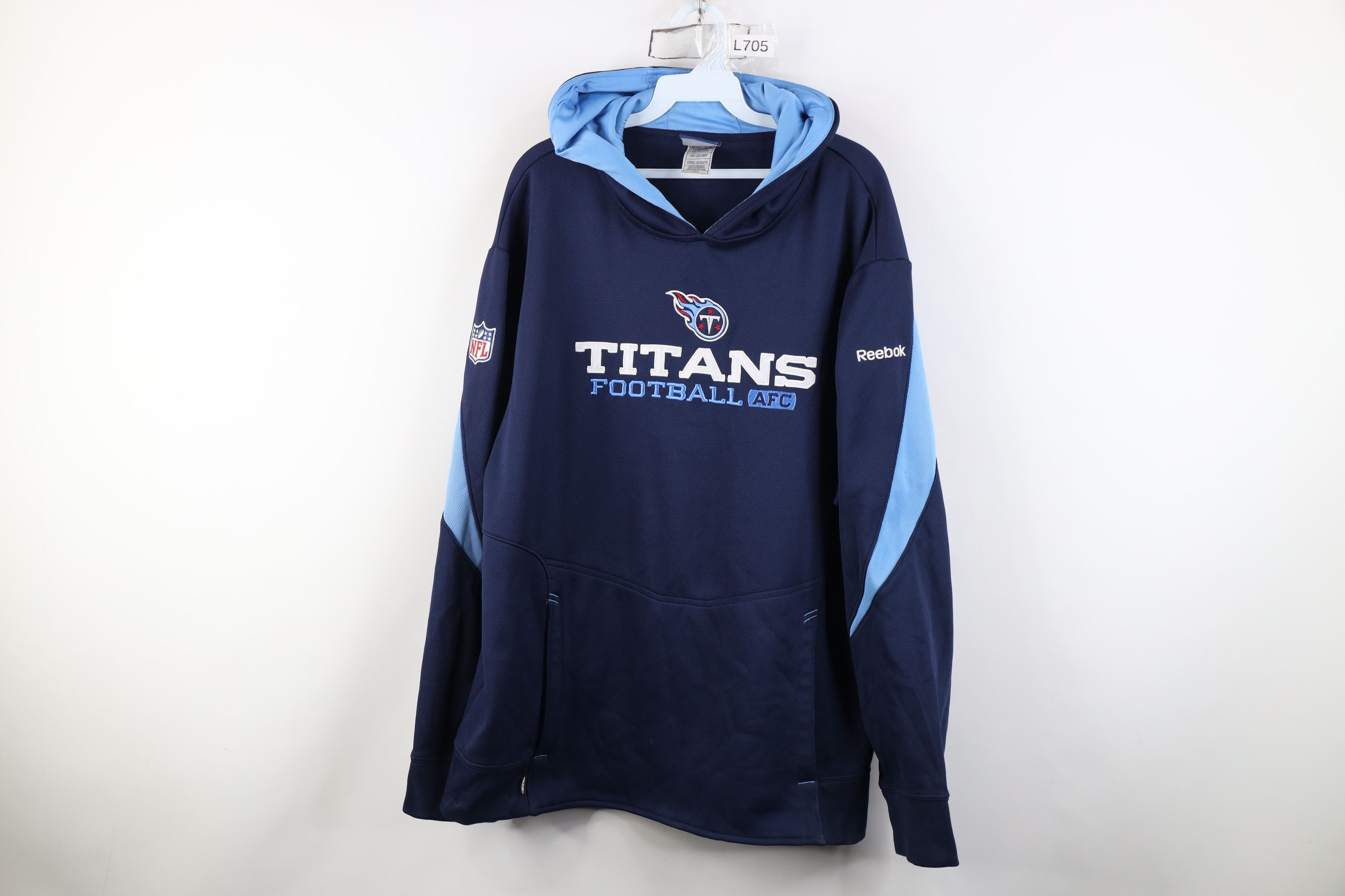 Reebok Vintage Reebok Tennessee Titans Football Hoodie Sweatshirt Size US L / EU 52-54 / 3 - 1 Thumbnail