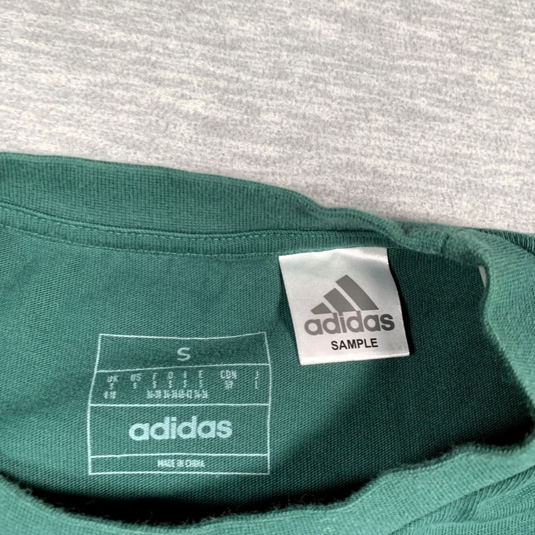Adidas Adidas Golf Shirt Mens S Green Graphic Crest 1949 Sample Cotton Athletic Tee Size US S / EU 44-46 / 1 - 5 Thumbnail