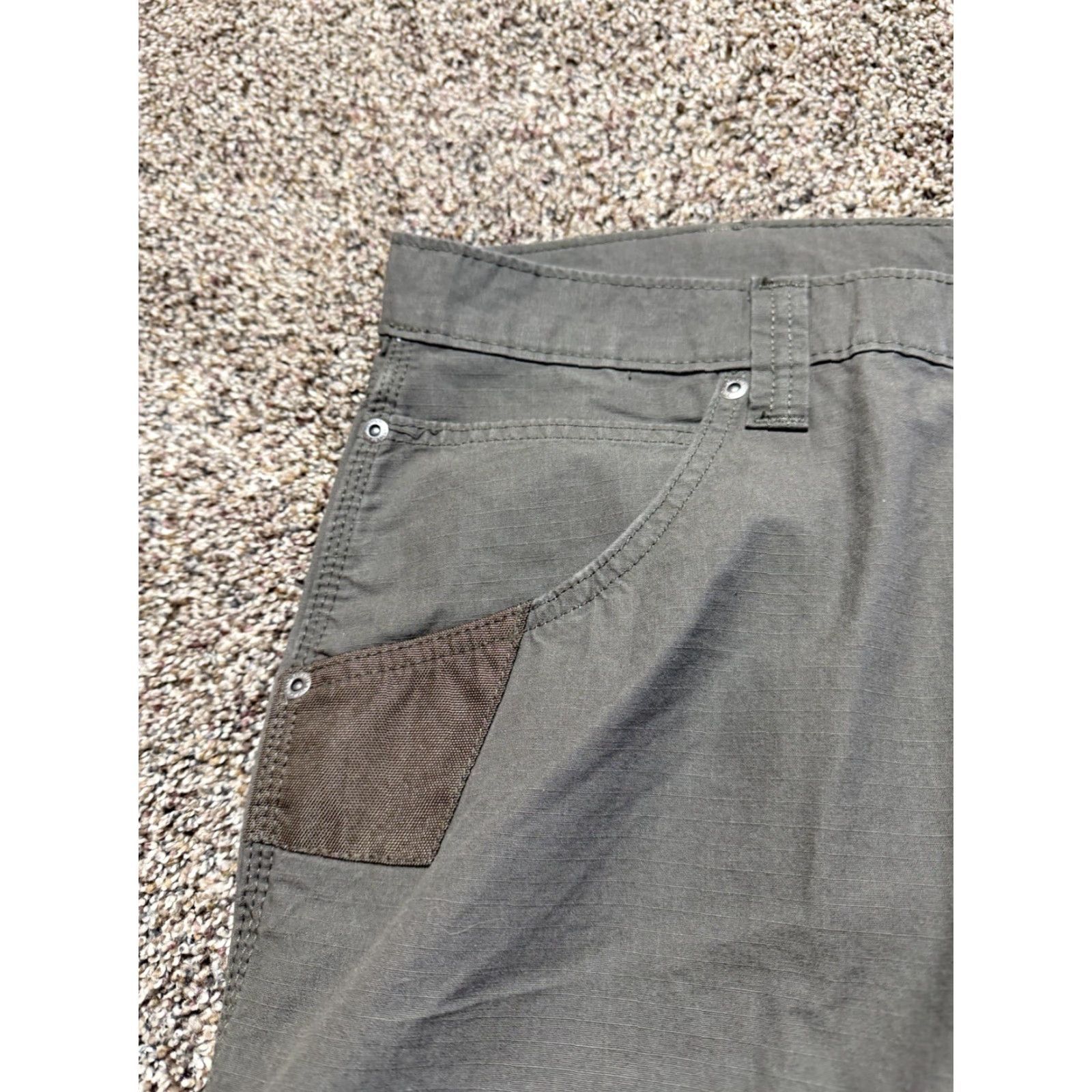 Wrangler Wrangler Rip Stop Mens Pants Size 40 Straight 40X30 Workwear Lightweight Cargo Pocket Canvas Cotton RIGGS Size US 40 / EU 56 - 2 Thumbnail