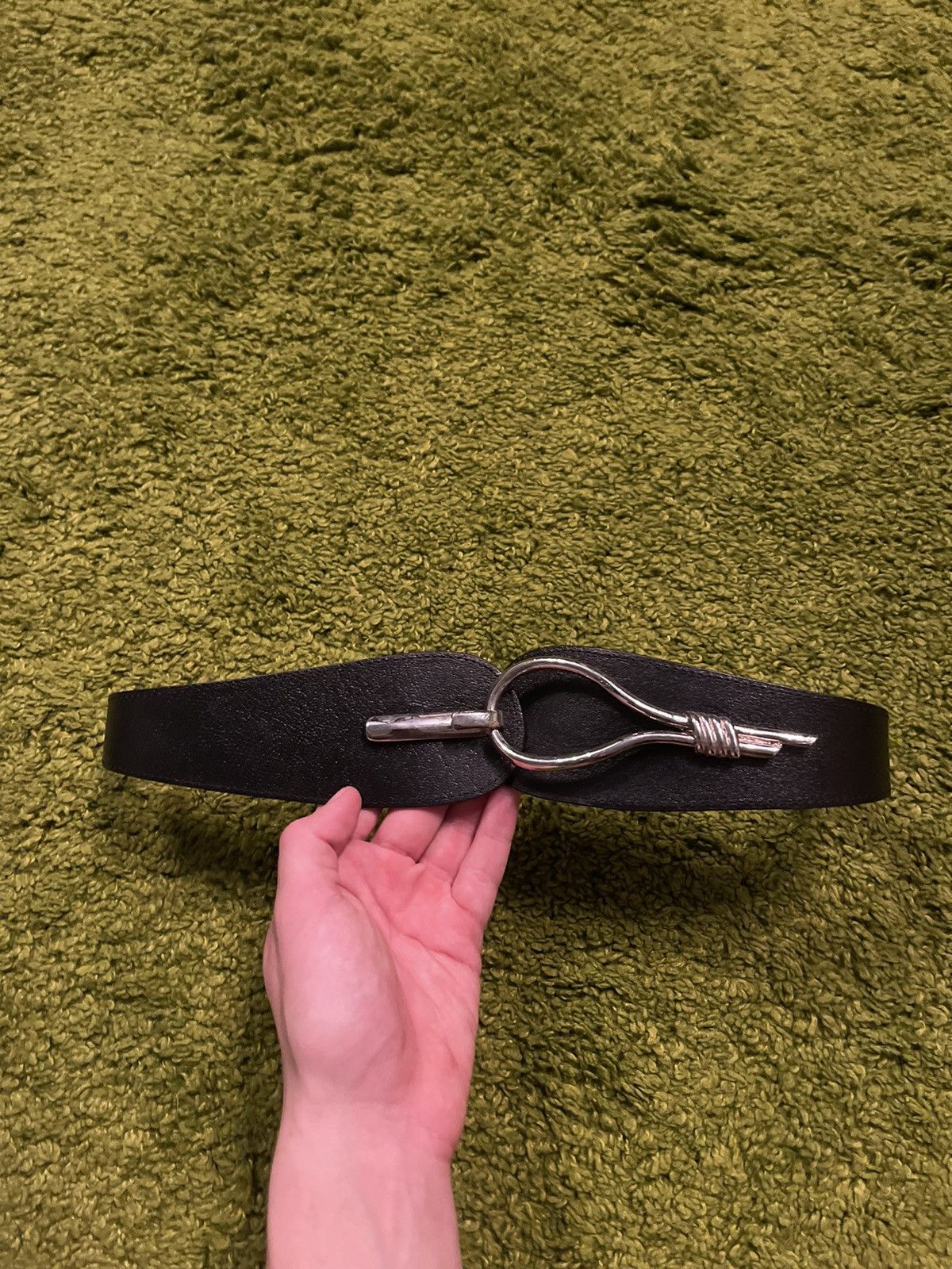 Designer × Genuine Leather Avant garde gothic noose buckle real leather waist belt Size ONE SIZE - 2 Thumbnail