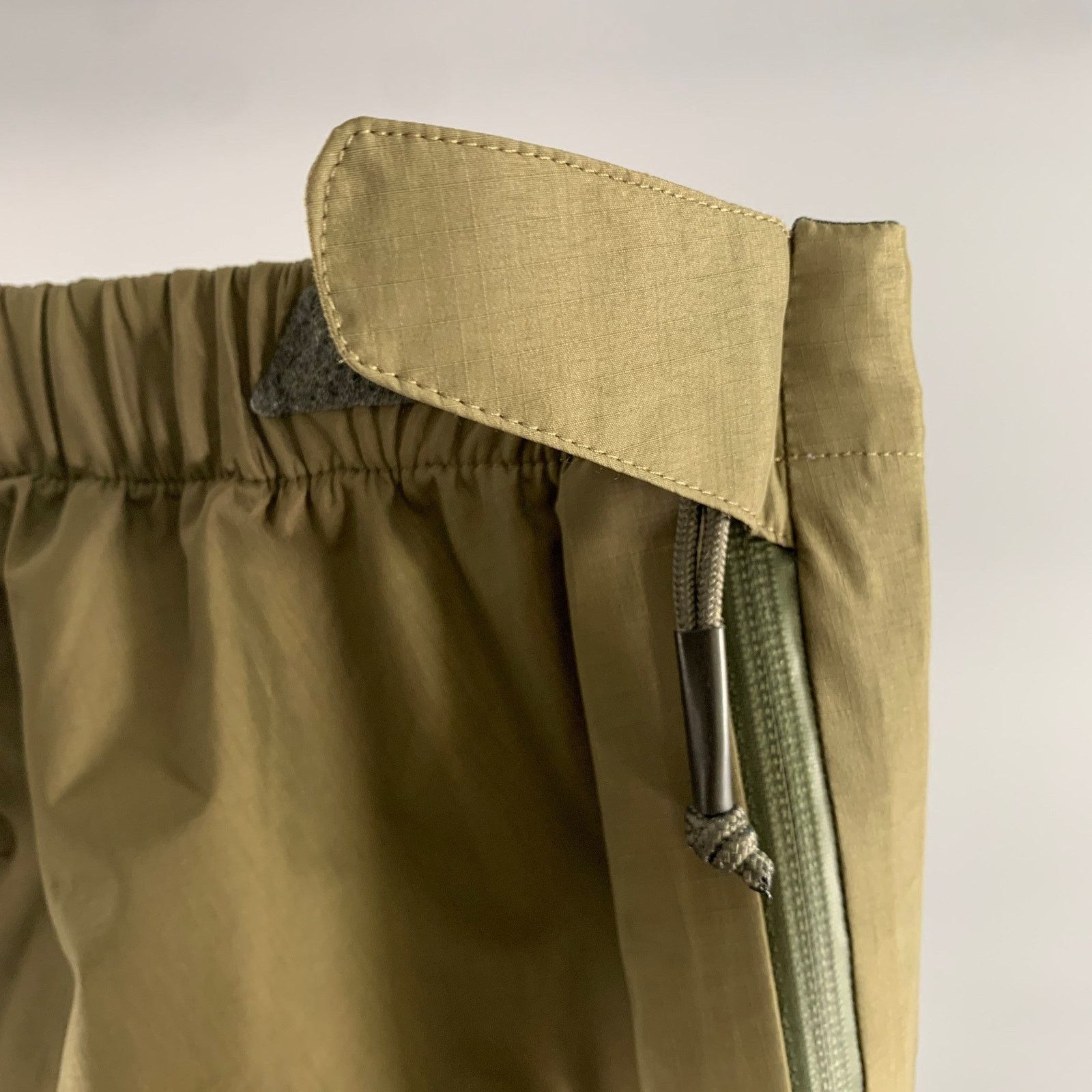 Outdoor Research OUTDOOR RESEARCH S Green Olive Nylon Elastic Zip Side Pants Size US 29 - 4 Thumbnail