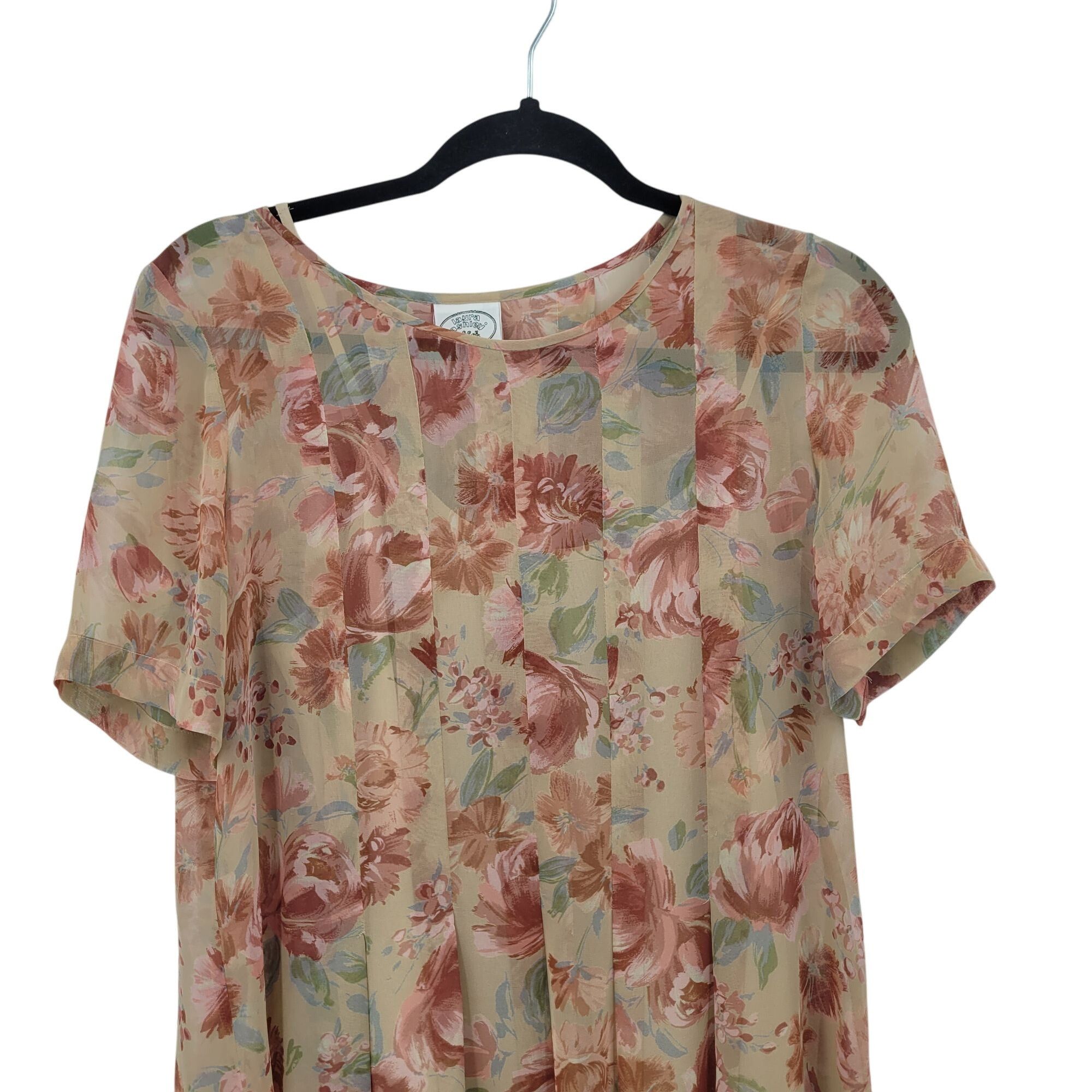 Laura Ashley Vtg Laura Ashley Sheer Floral Short-Sleeve Shift Dress Sz 4 Size S / US 4 / IT 40 - 6 Thumbnail