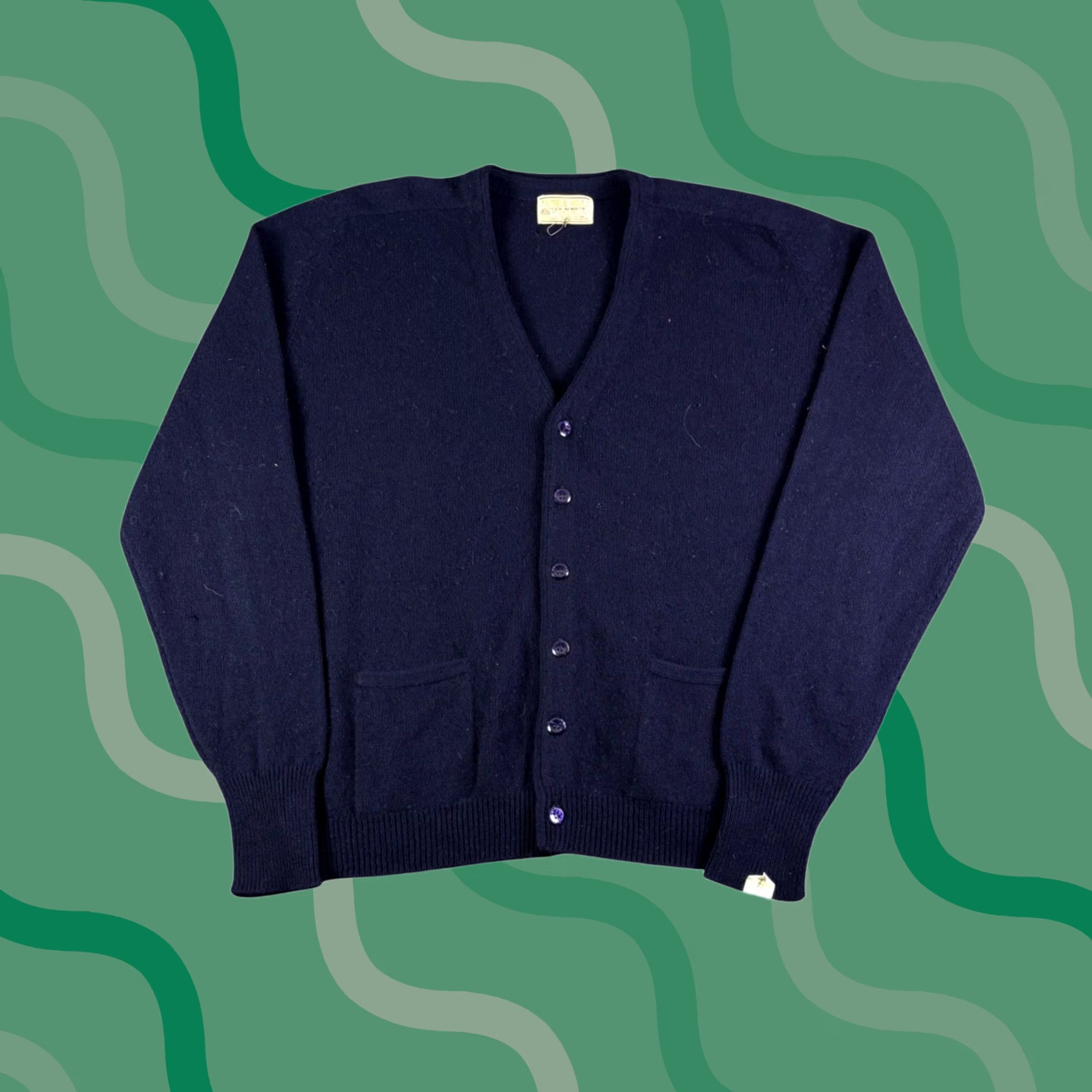 Catalina VINTAGE Tumble Knit Cardigan Wool Navy XL Mens V-Neck Button Pockets 80s Solid Knit Size US XL / EU 56 / 4 - 1 Thumbnail