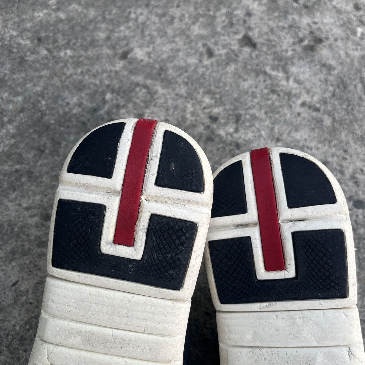 Prada Prada Ultralight Red Stripe Sneakers 4E3055 Size US 8 / EU 41 - 9 Thumbnail