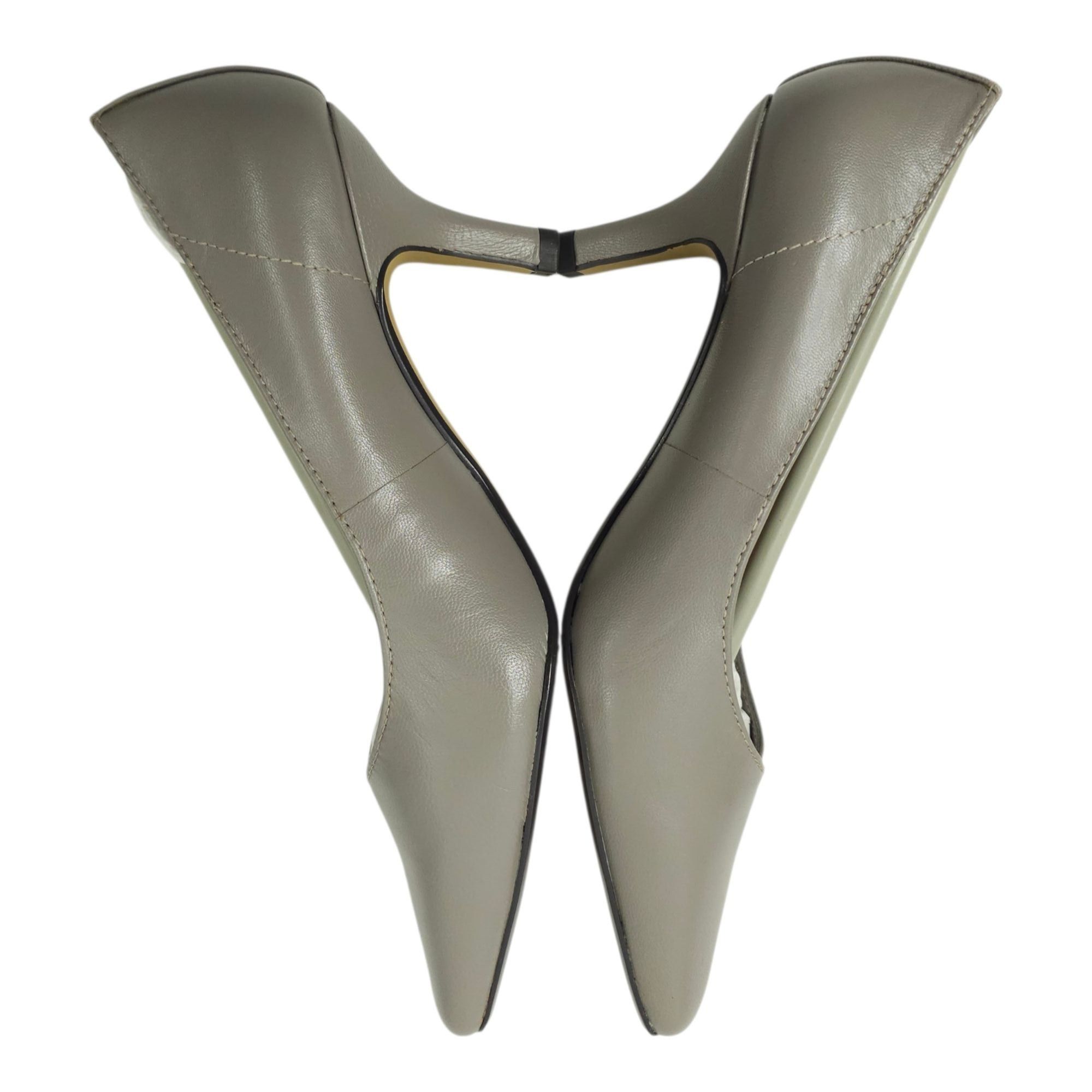 Other Bella Vita WOW Taupe Pump Womens Size 5 M Kitten Heel Size US 5 / IT 35 - 6 Thumbnail