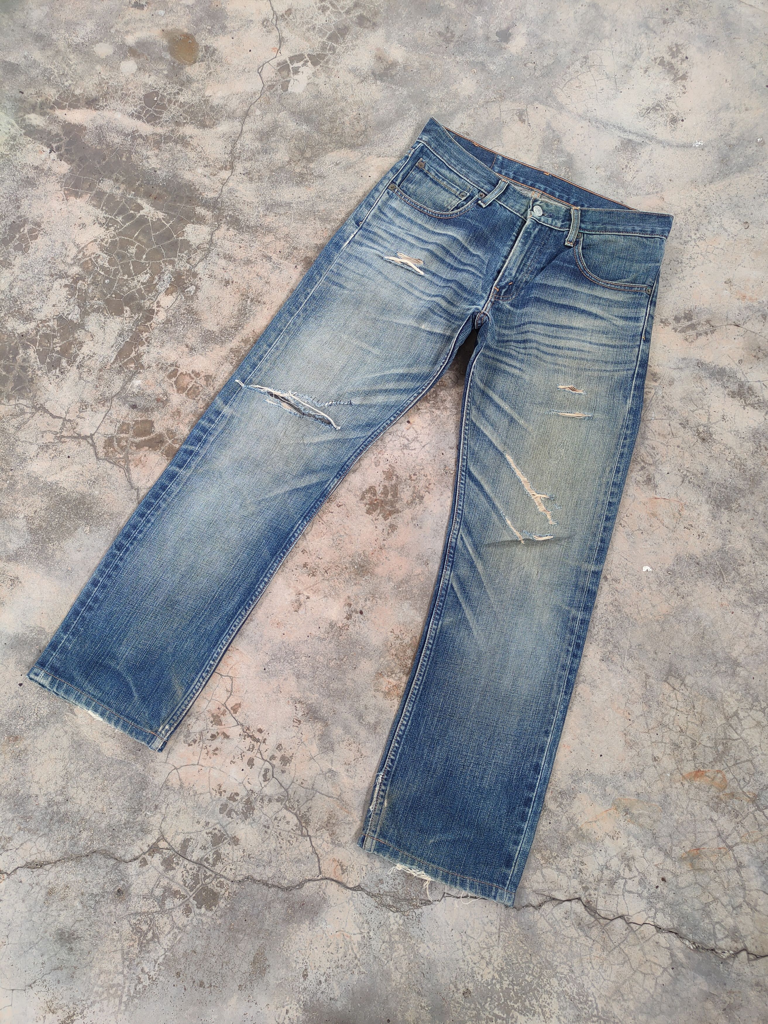 Levi's Vintage Clothing VINTAGE LEVI'S 532 RUSTY RIPPED FADED JEANS DENIM PANTS Size US 30 / EU 46 - 2 Thumbnail