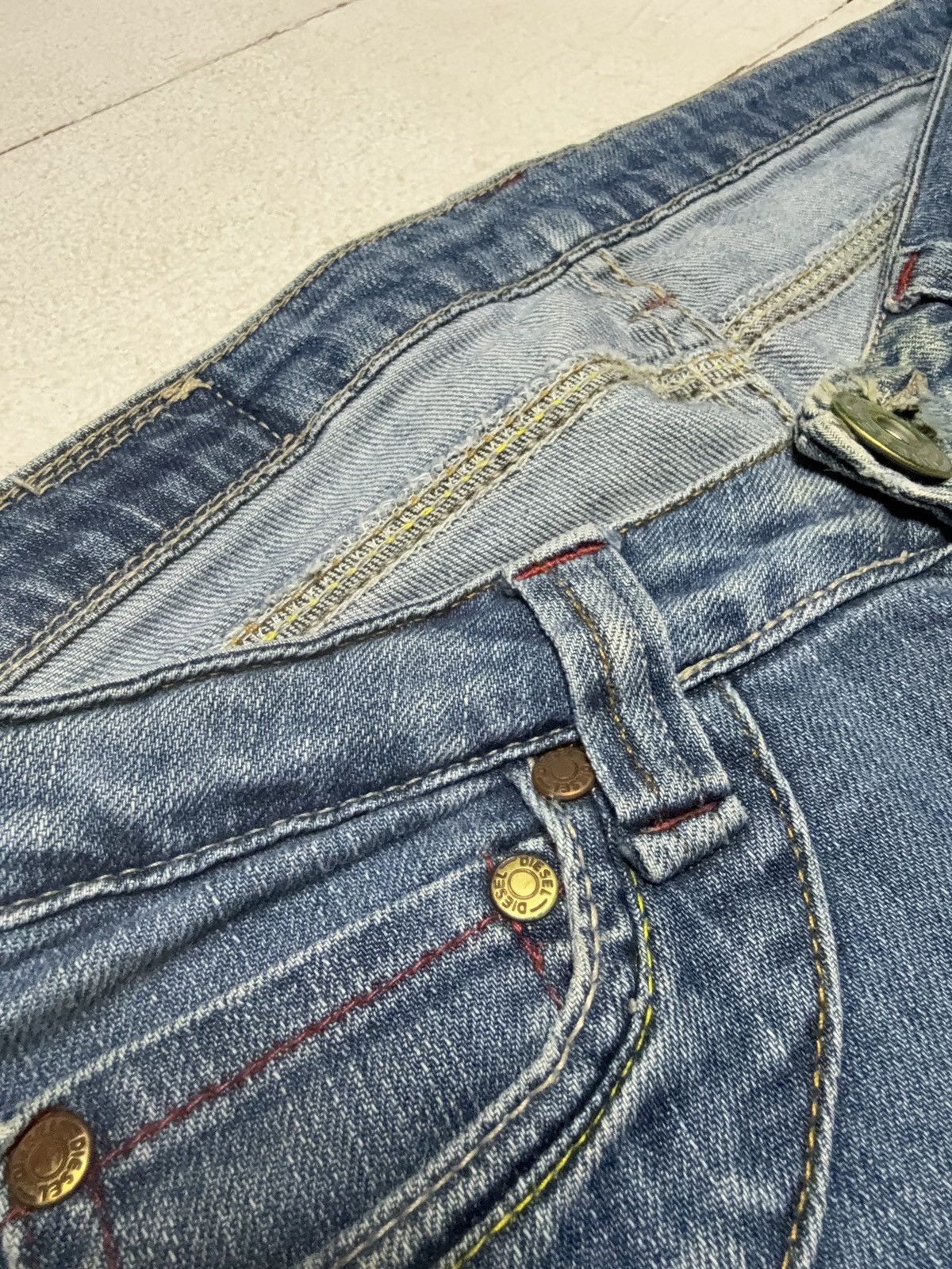 Diesel 90s Retro Y2K Diesel Industry Y2K Bootcut Flared Jeans Denim Size 30" / US 8 / IT 44 - 10 Thumbnail
