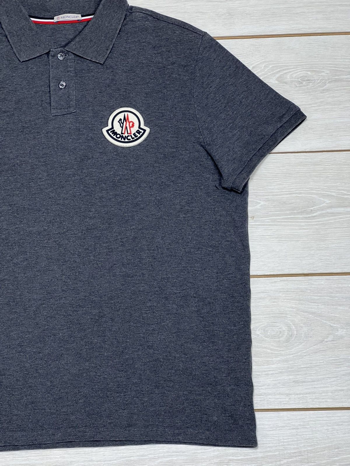 Moncler Moncler Polo Big Logo Rare Size US L / EU 52-54 / 3 - 3 Thumbnail
