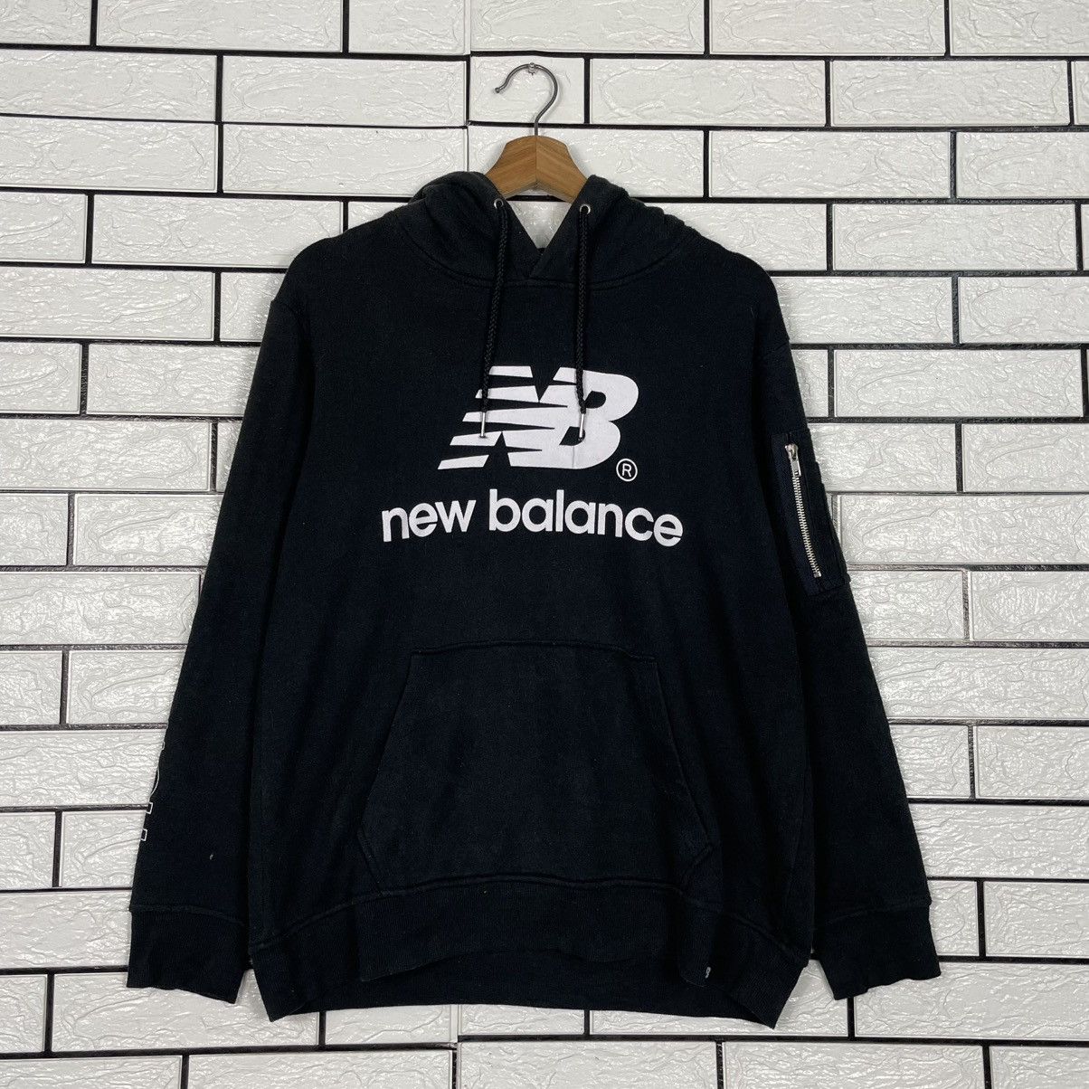 New Balance New Balance Big Logo Hoodie Size US M / EU 48-50 / 2 - 10 Thumbnail